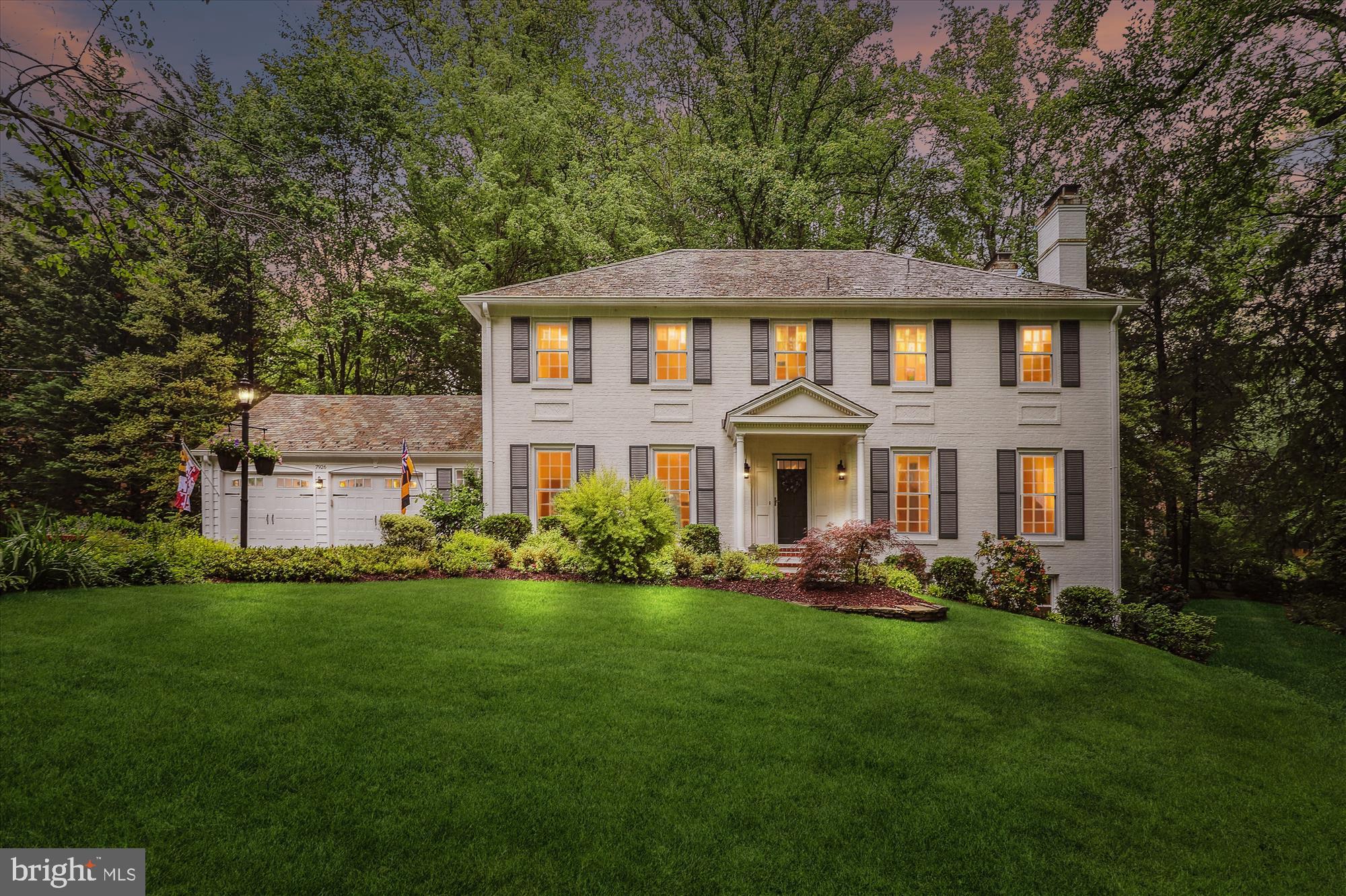 POTOMAC OUTSIDE - Residential