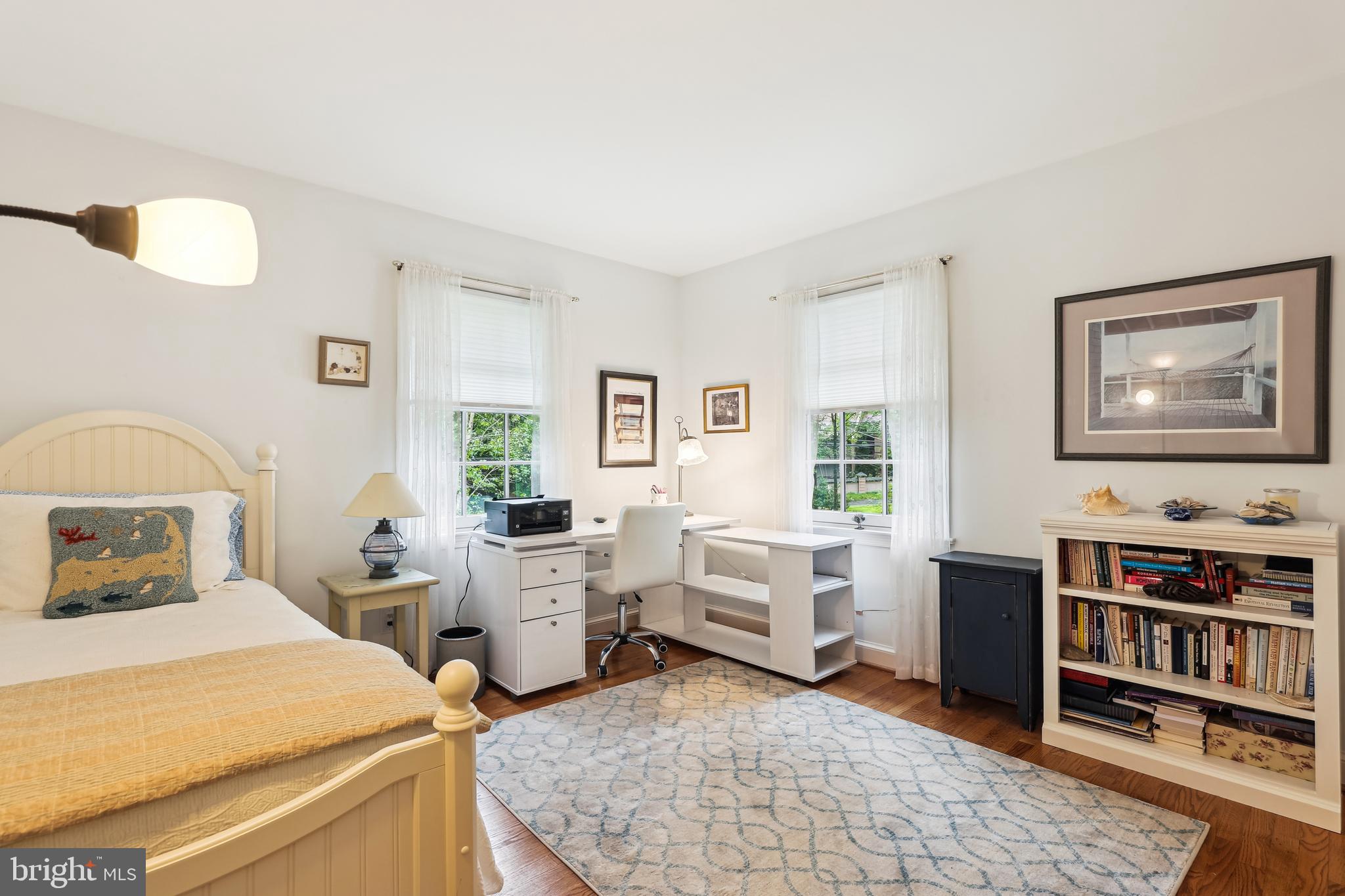 POTOMAC OUTSIDE - Residential