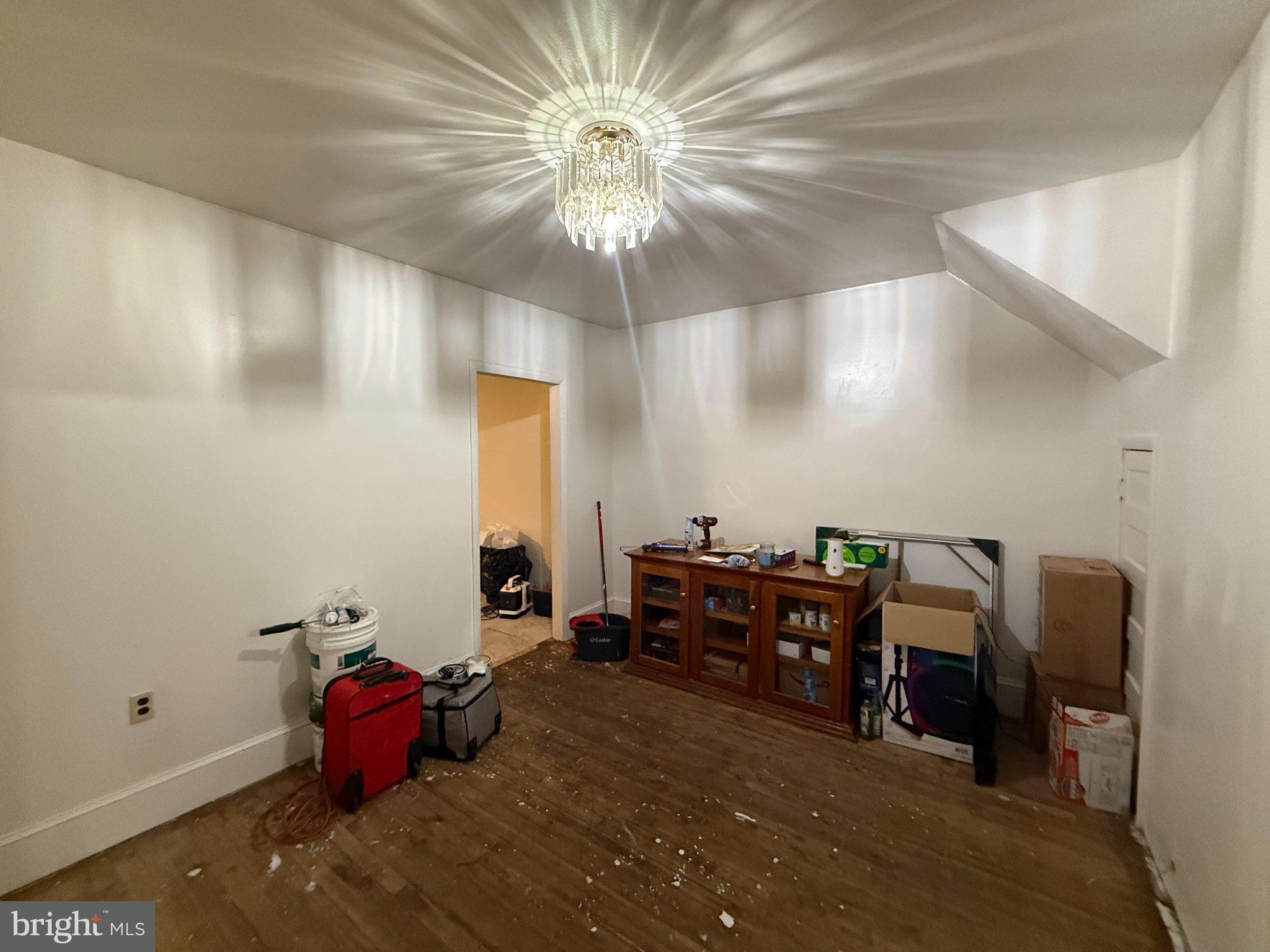 COBBS CREEK - Residential
