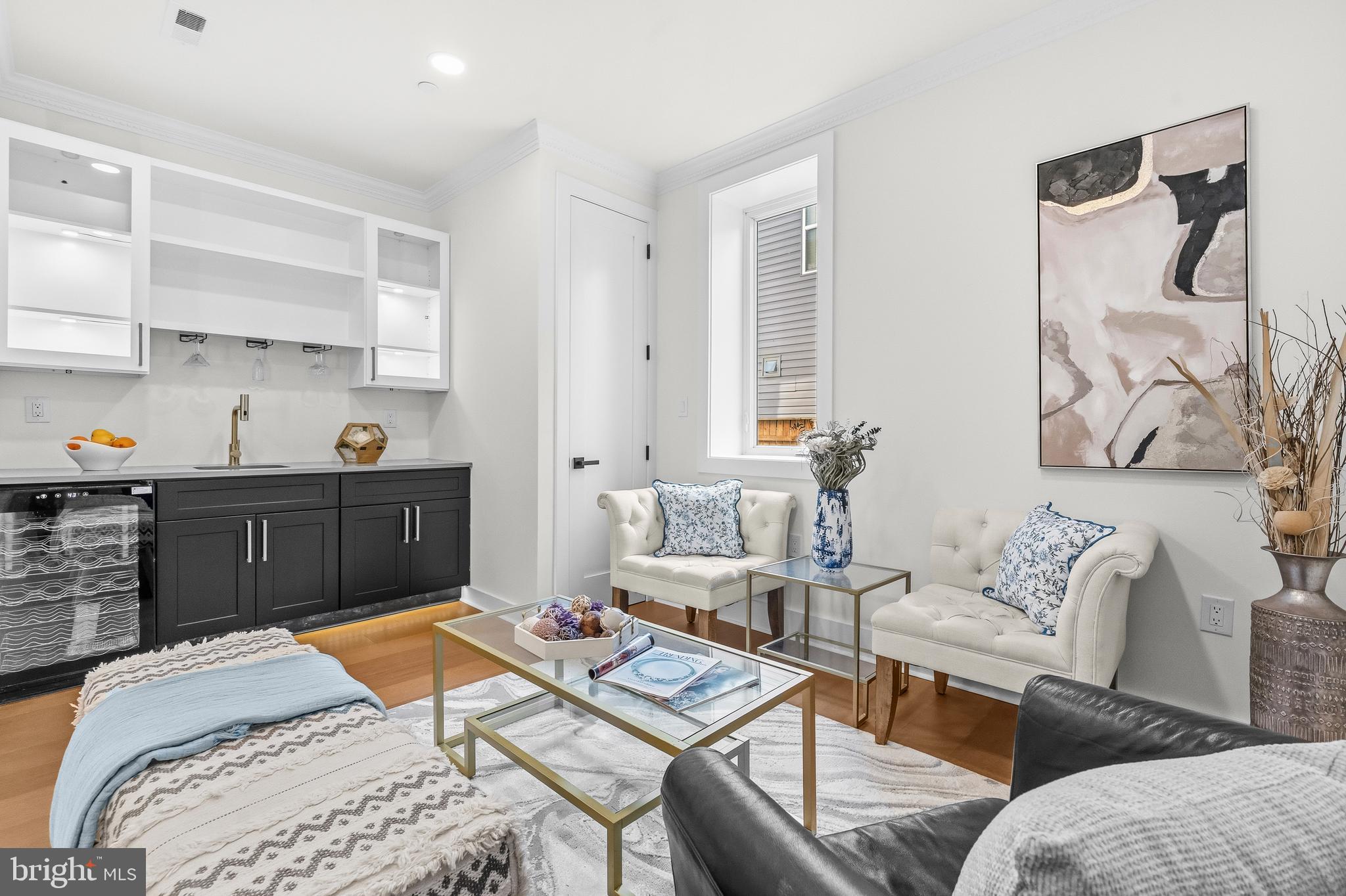 KENSINGTON VIEW - Residential