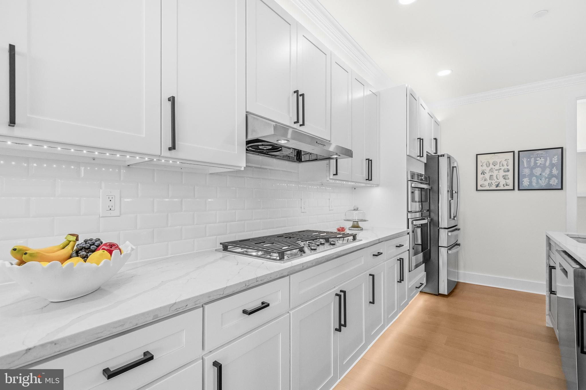KENSINGTON VIEW - Residential