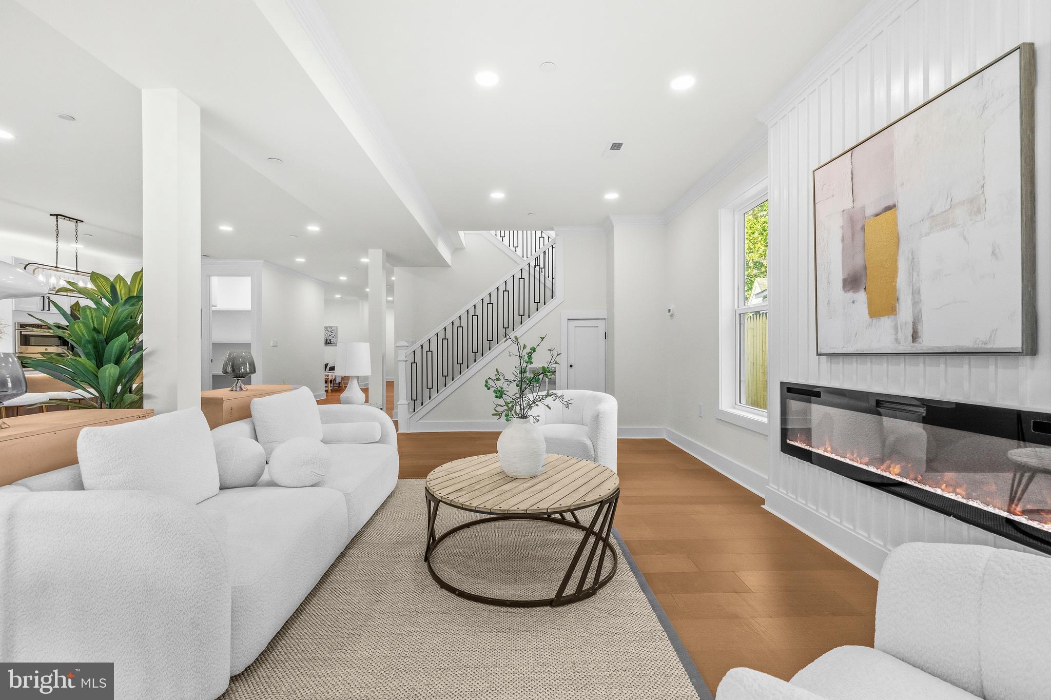 KENSINGTON VIEW - Residential