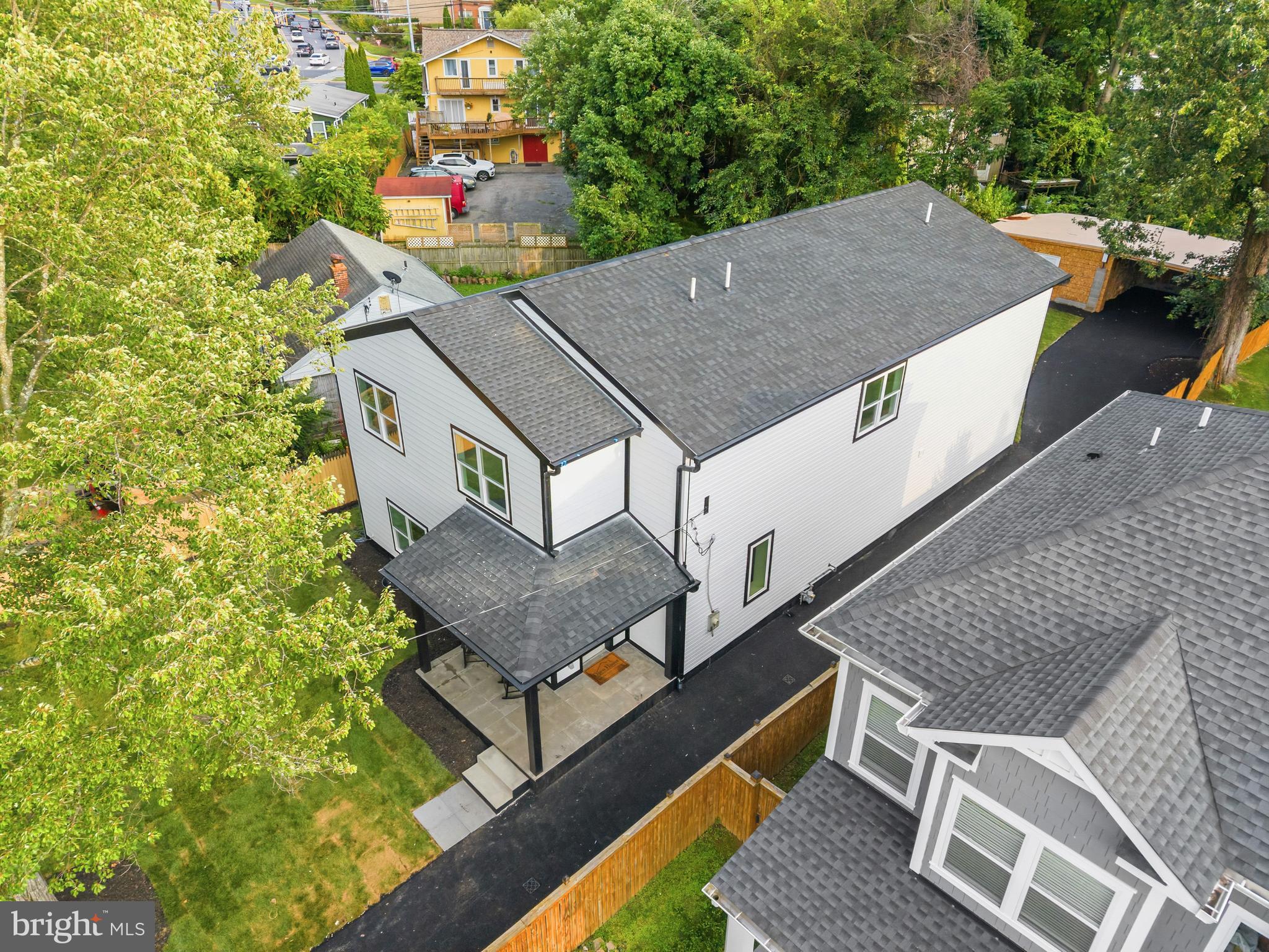 KENSINGTON VIEW - Residential
