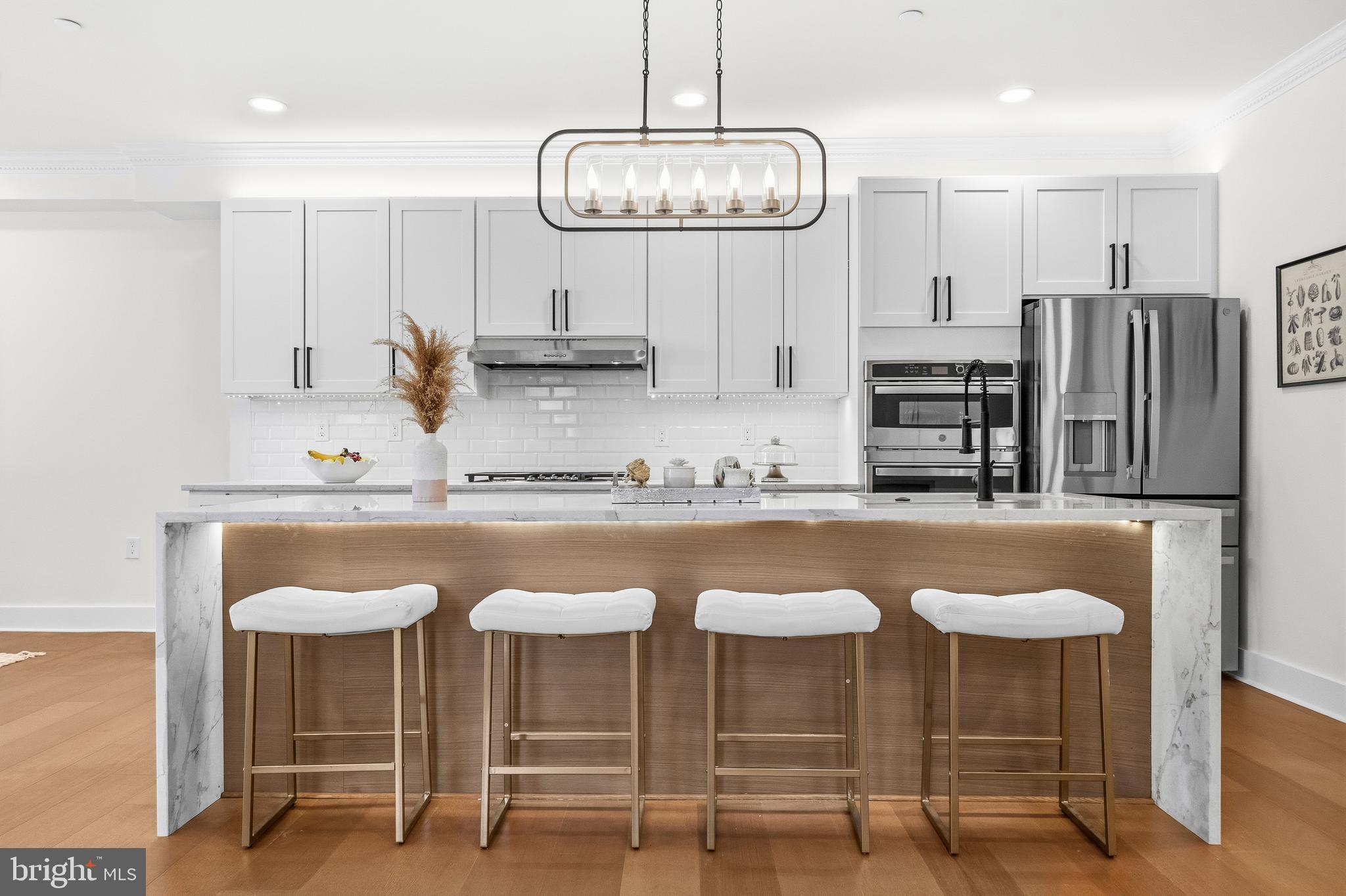 KENSINGTON VIEW - Residential