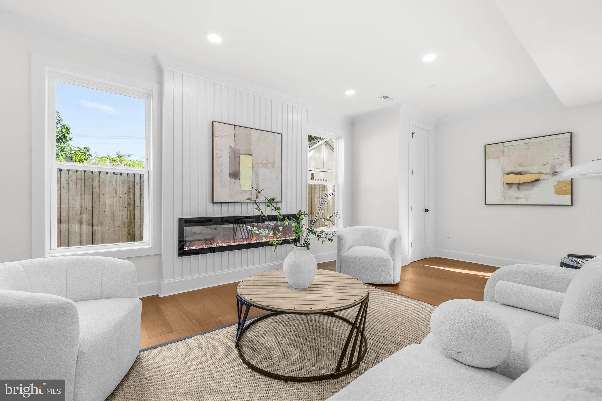 KENSINGTON VIEW - Residential