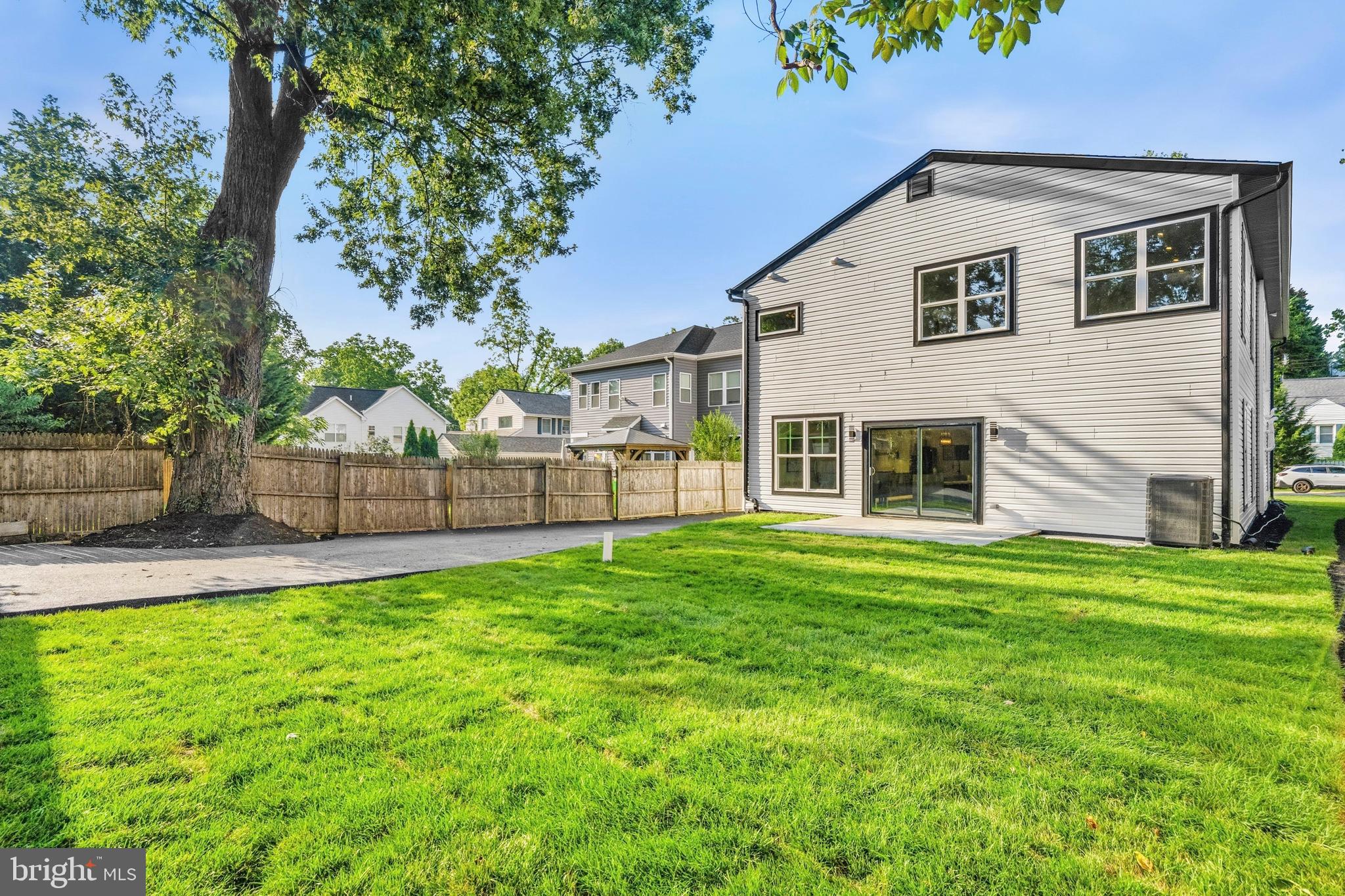 KENSINGTON VIEW - Residential