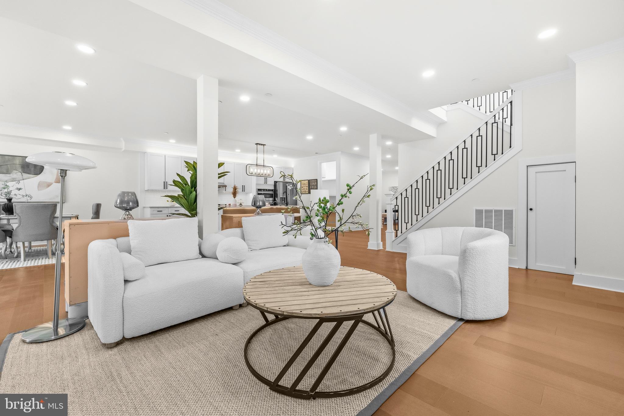 KENSINGTON VIEW - Residential