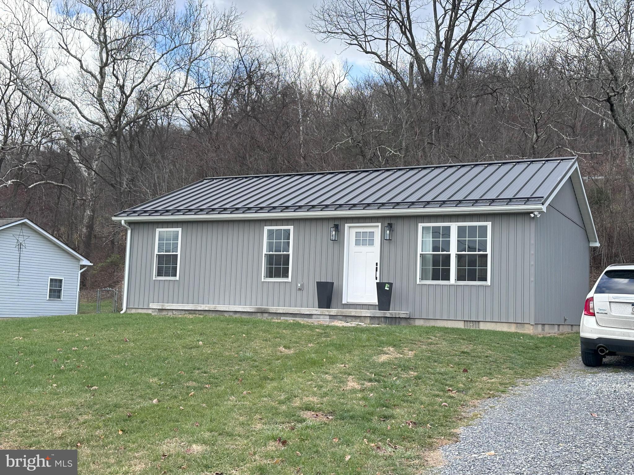 CAPON CORNERS - Residential