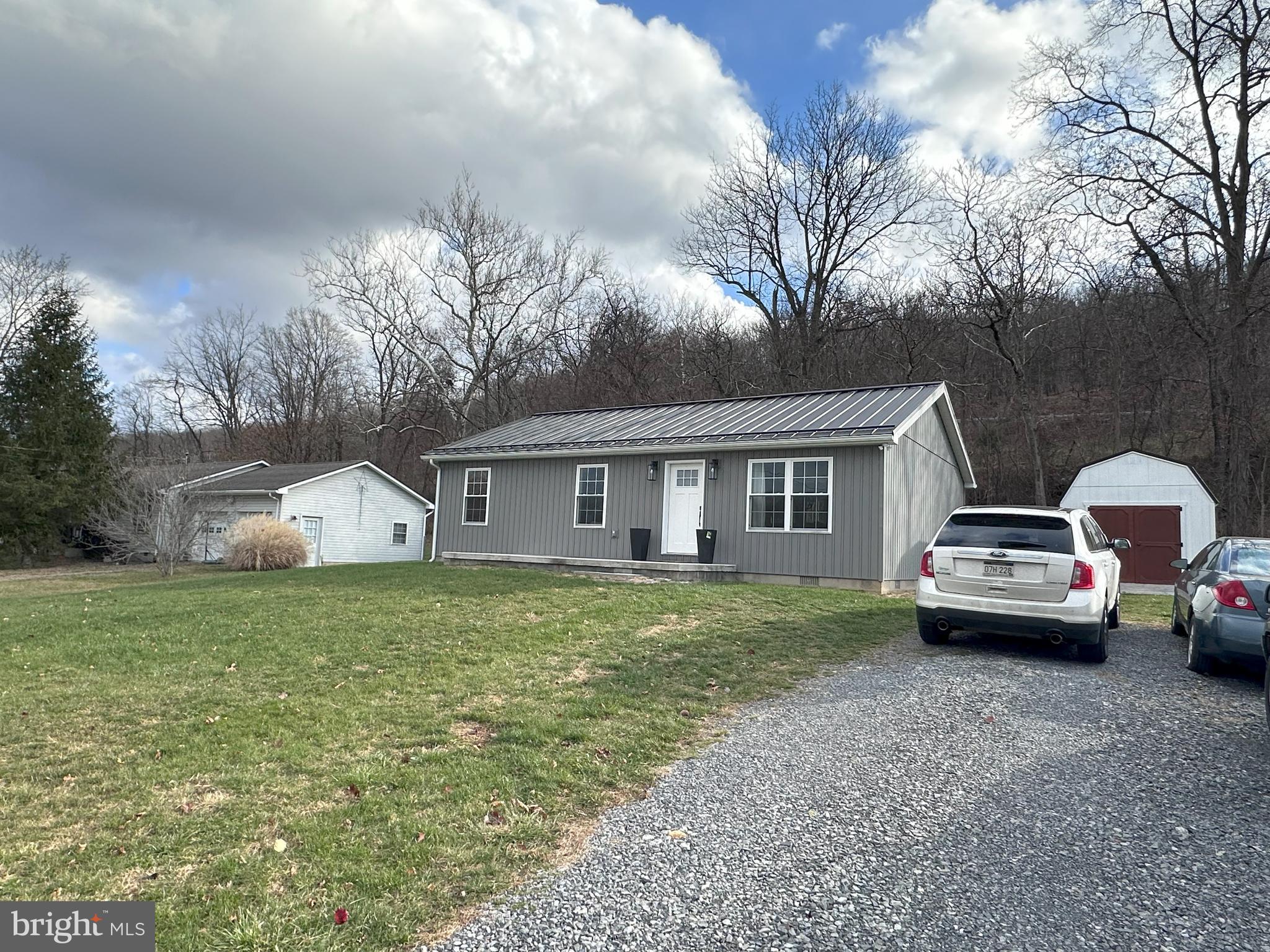 CAPON CORNERS - Residential