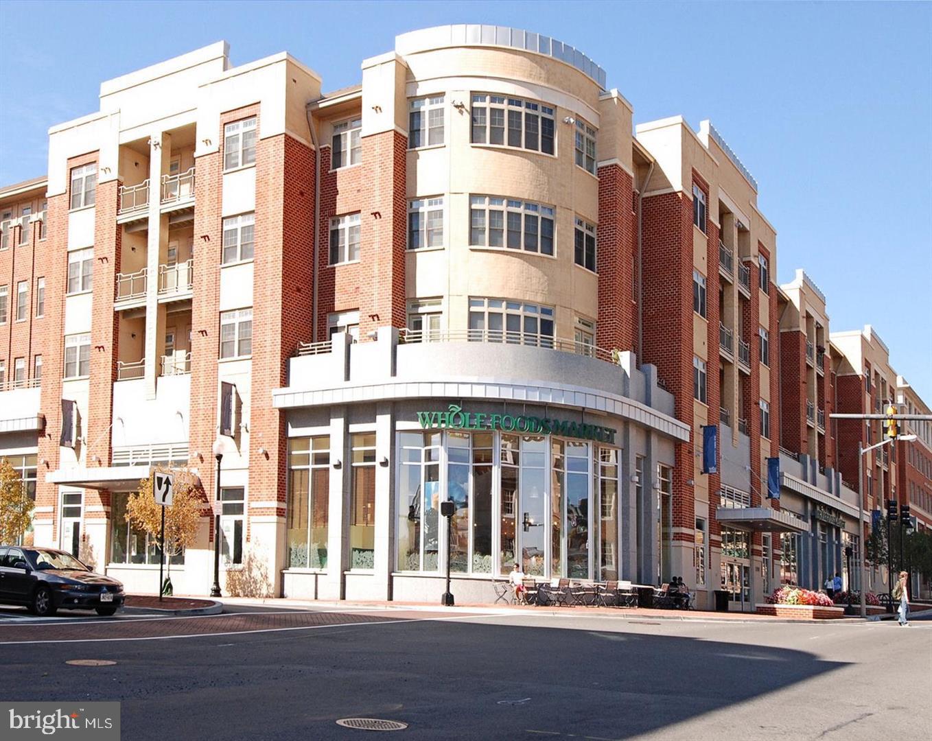 ROSEMONT - Residential Lease