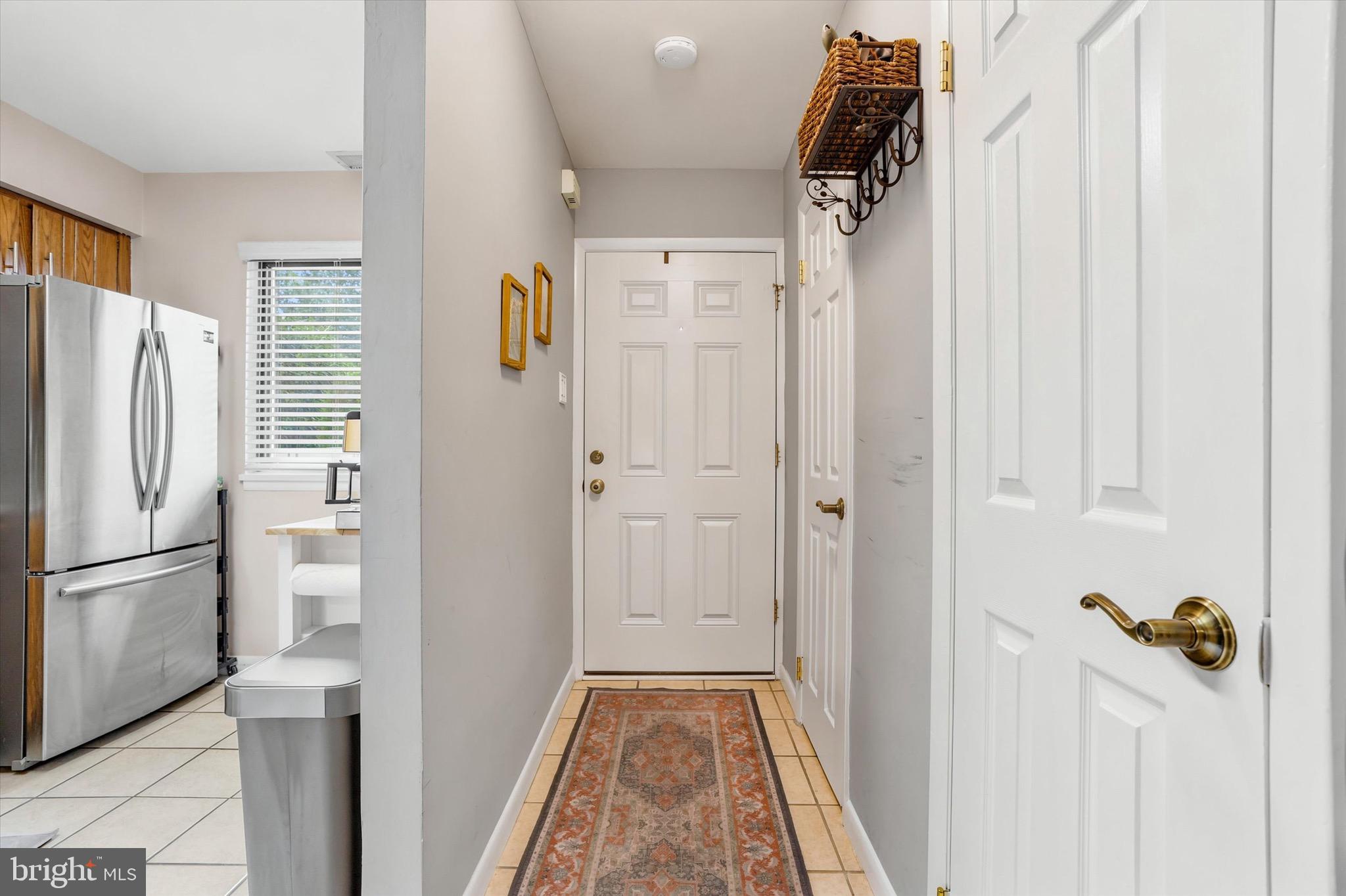 SAW MILL VALLEY - Residential