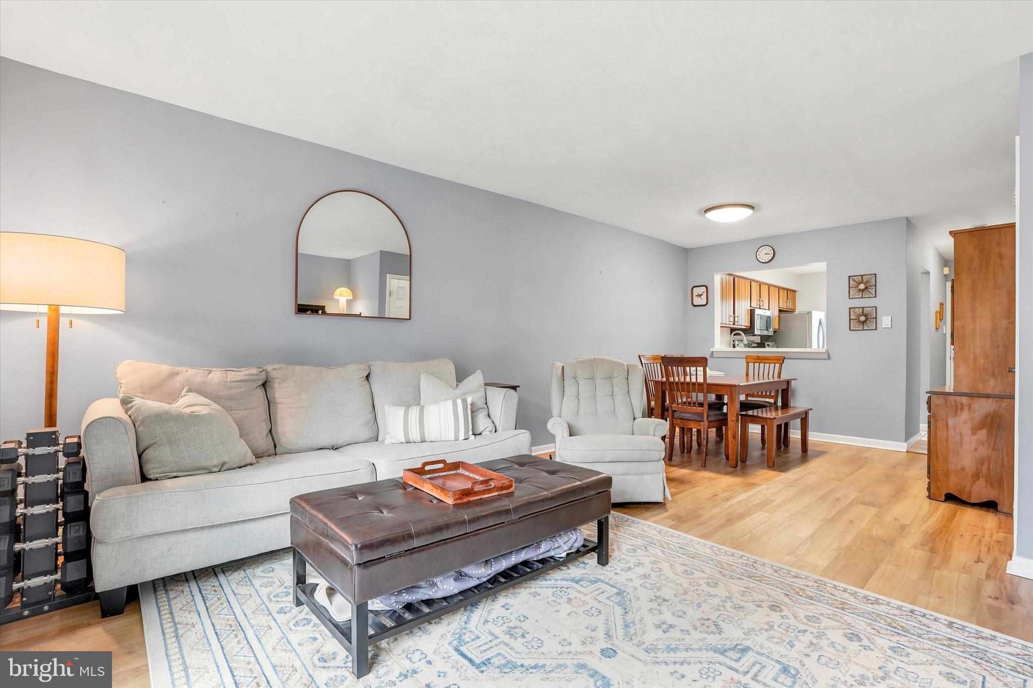 SAW MILL VALLEY - Residential