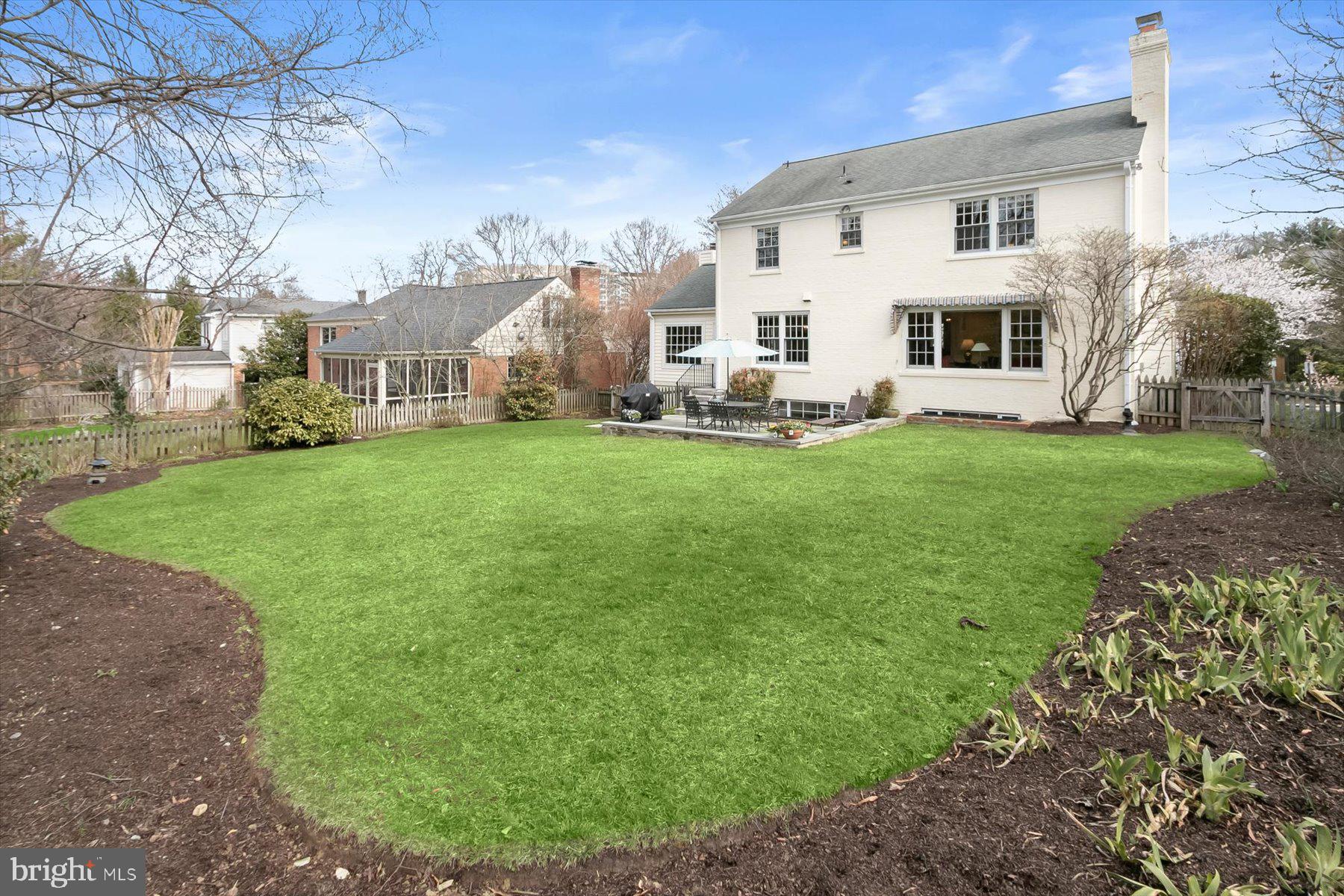 BROOKDALE - Residential