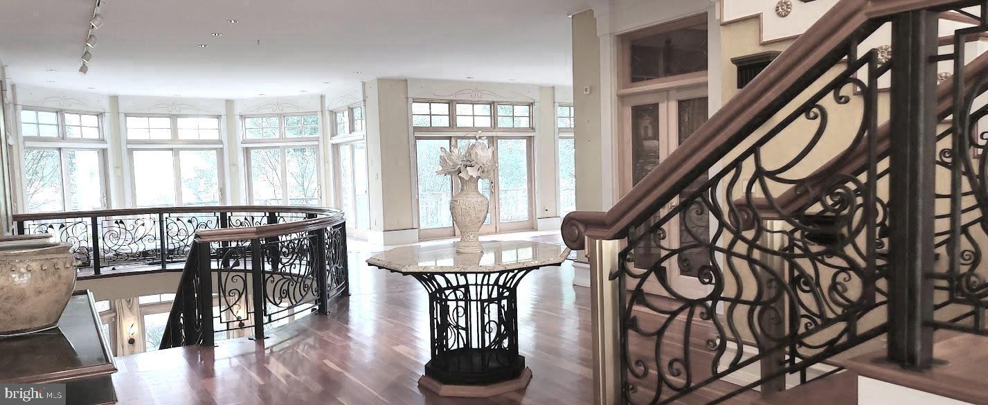 CHARLESTOWN TWP - Residential