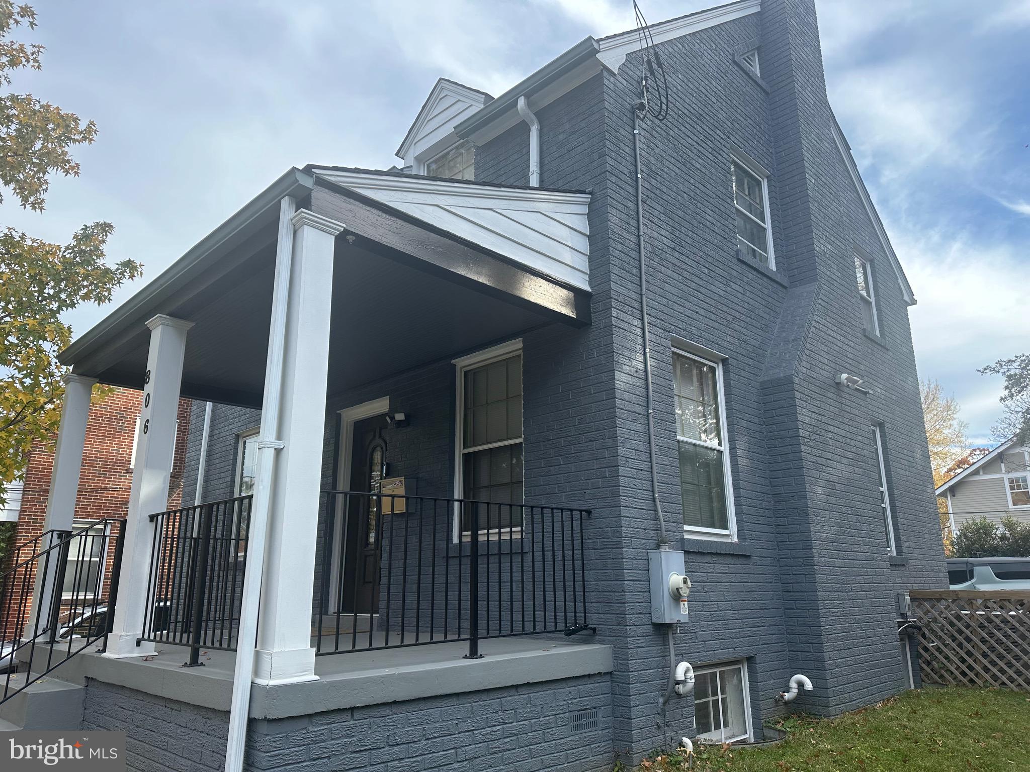 BLAIR - Residential