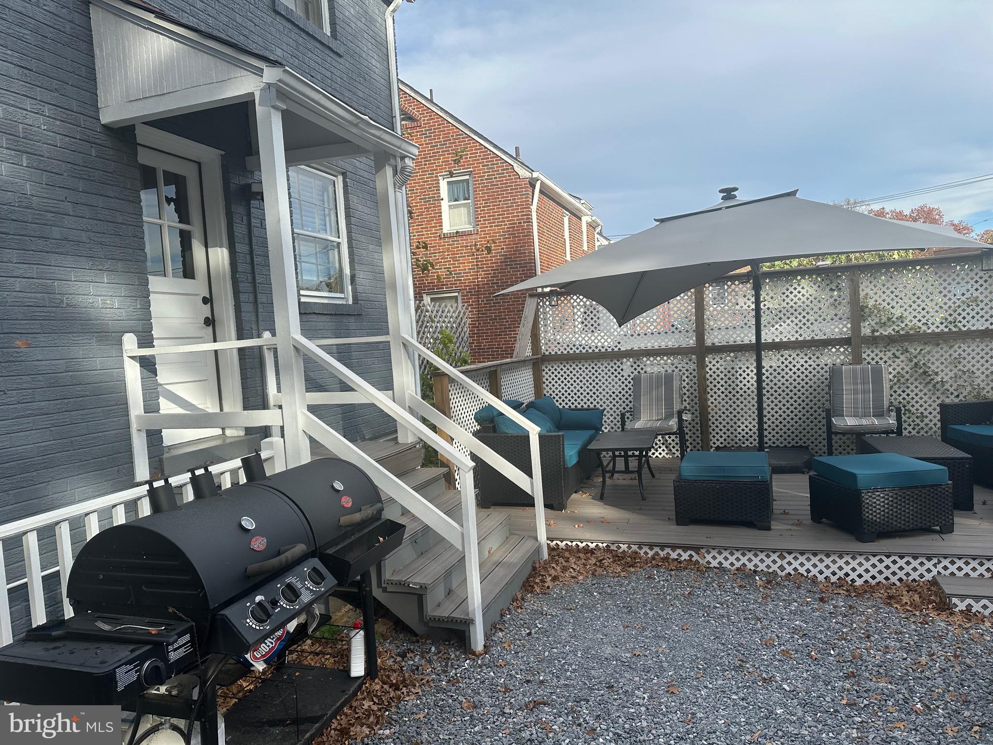BLAIR - Residential