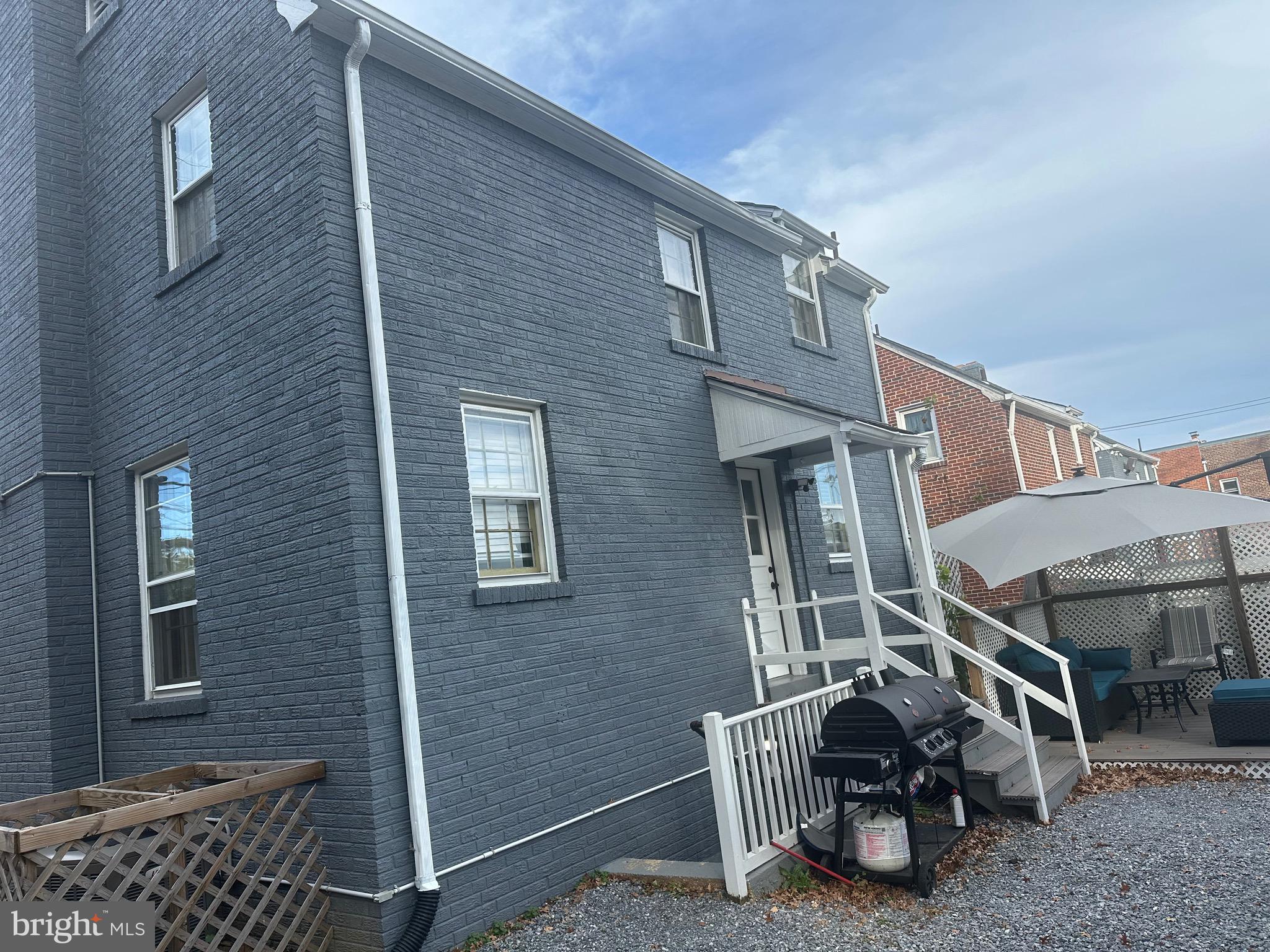 BLAIR - Residential