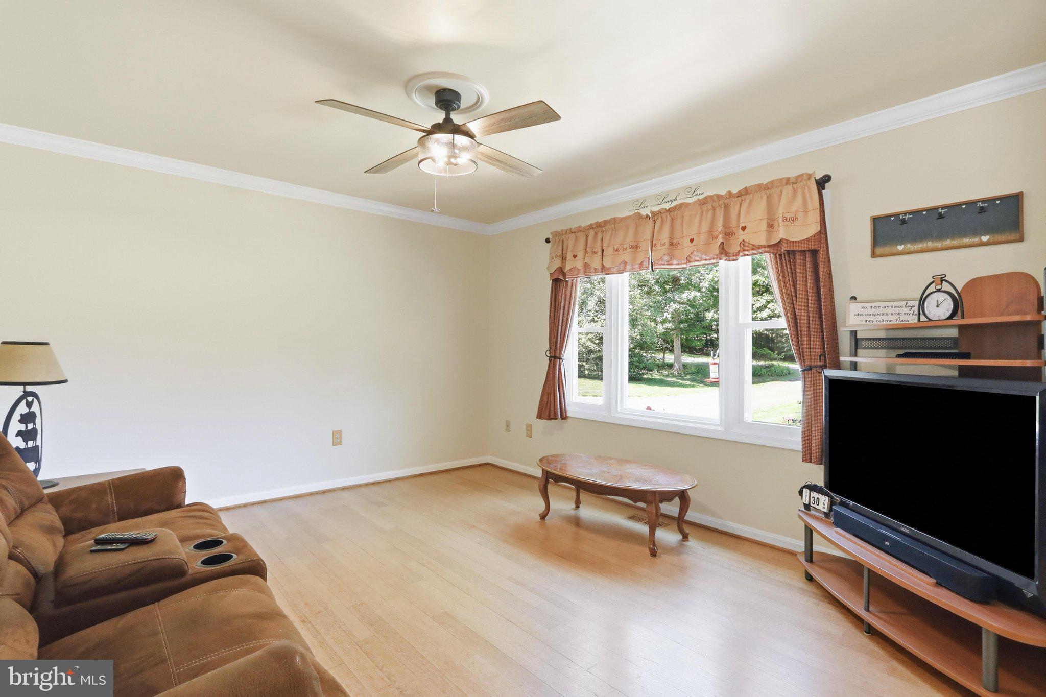 KINGWOOD ACRES - Residential