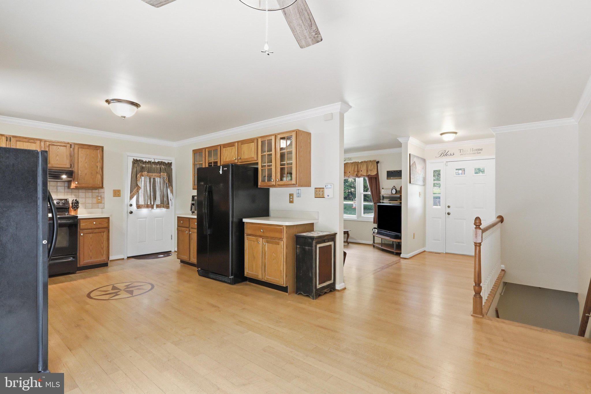 KINGWOOD ACRES - Residential