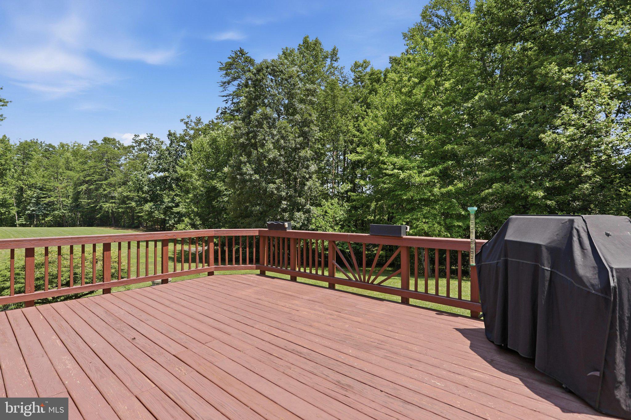 KINGWOOD ACRES - Residential