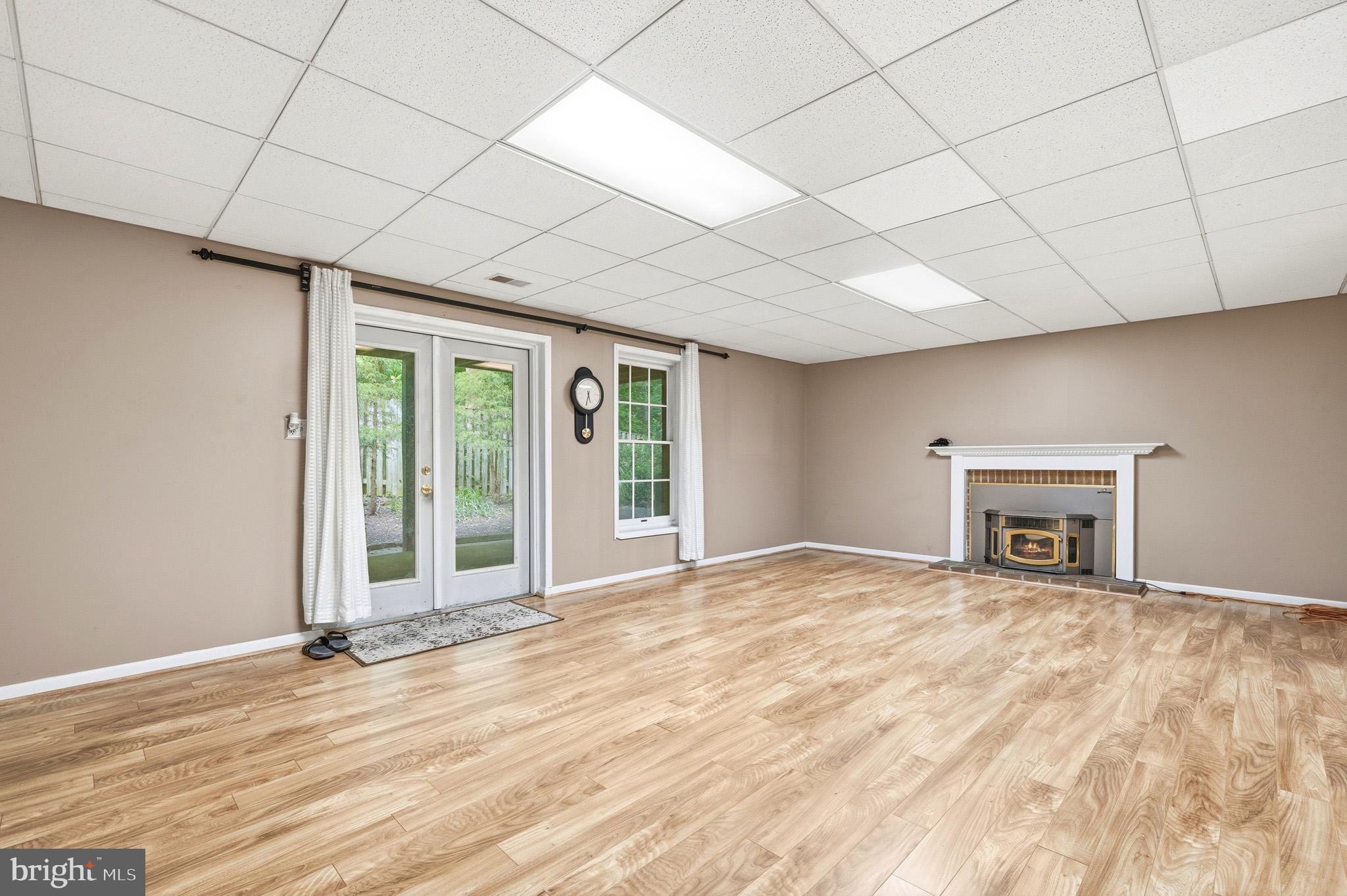 HICKORY RIDGE - Residential