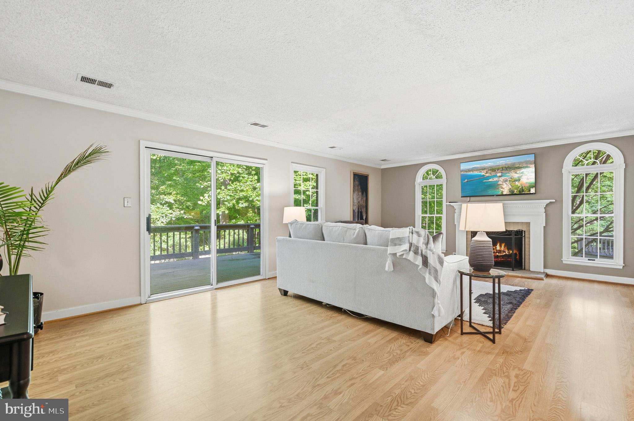 HICKORY RIDGE - Residential
