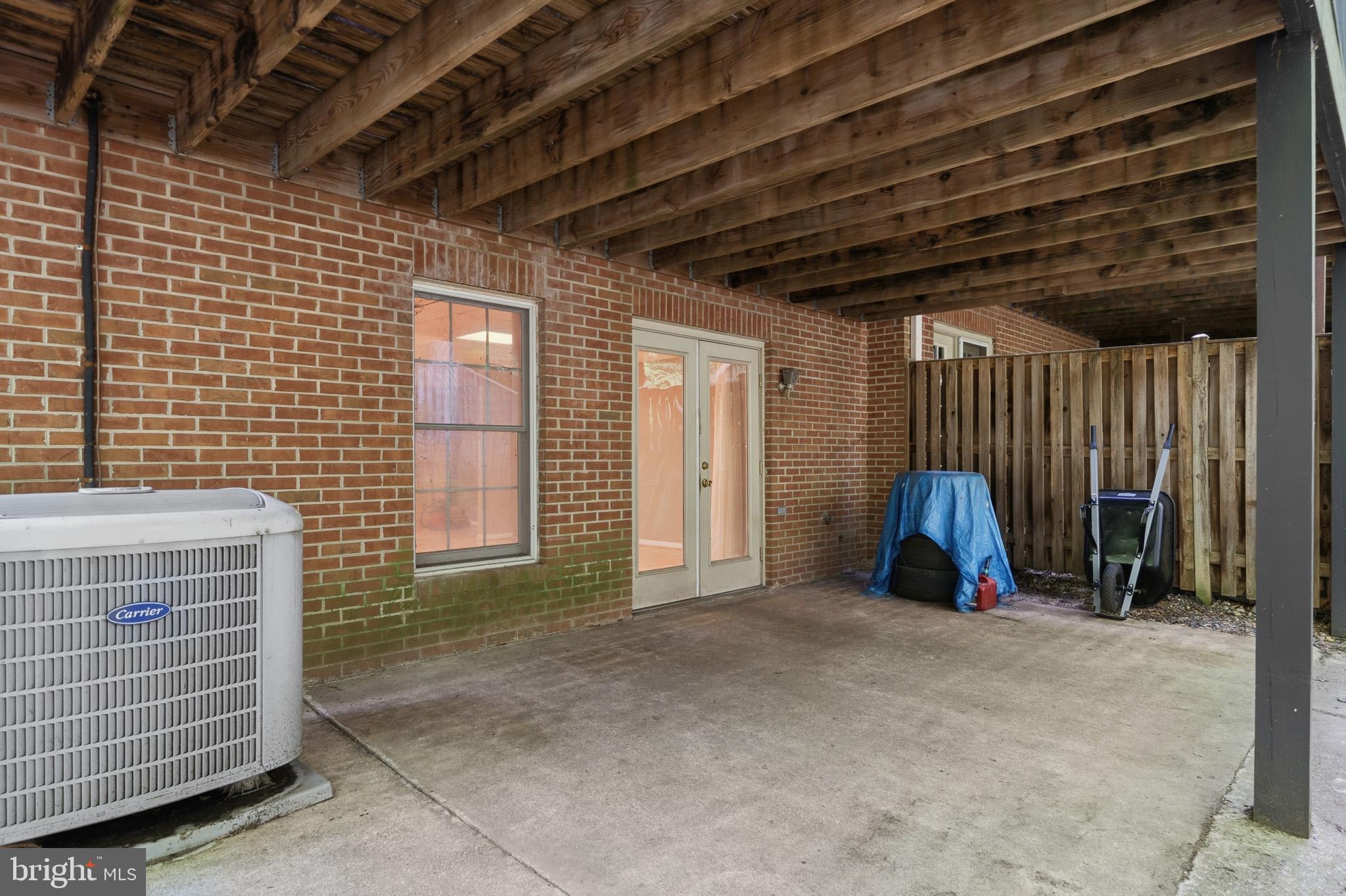 HICKORY RIDGE - Residential