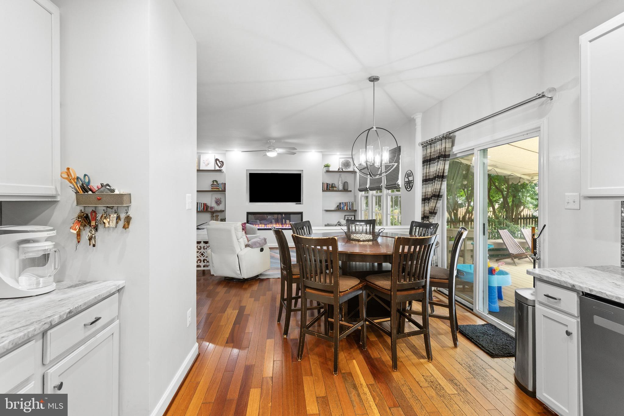 CHAPMAN FARM AT CROFTON - Residential
