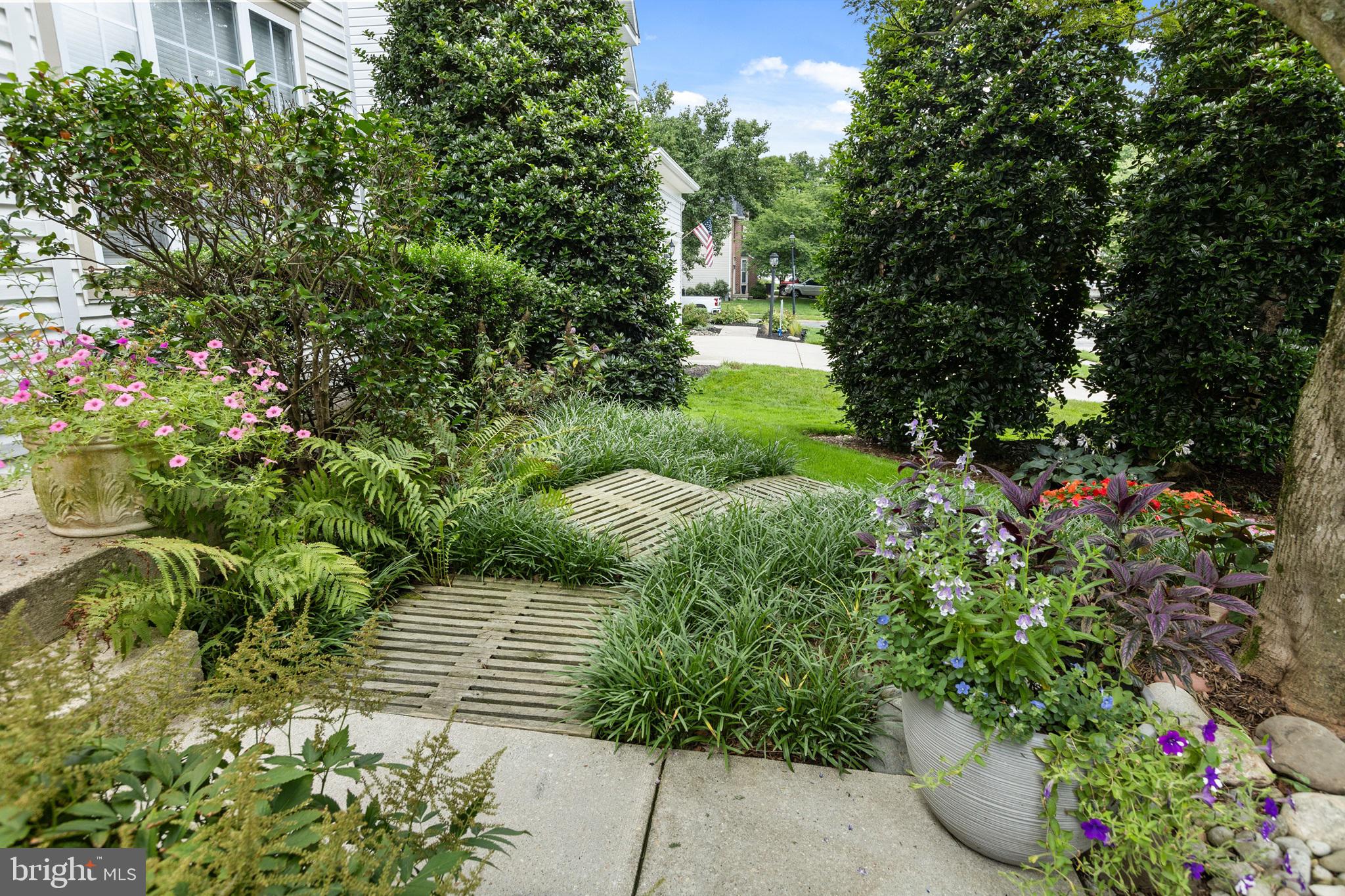 CHAPMAN FARM AT CROFTON - Residential