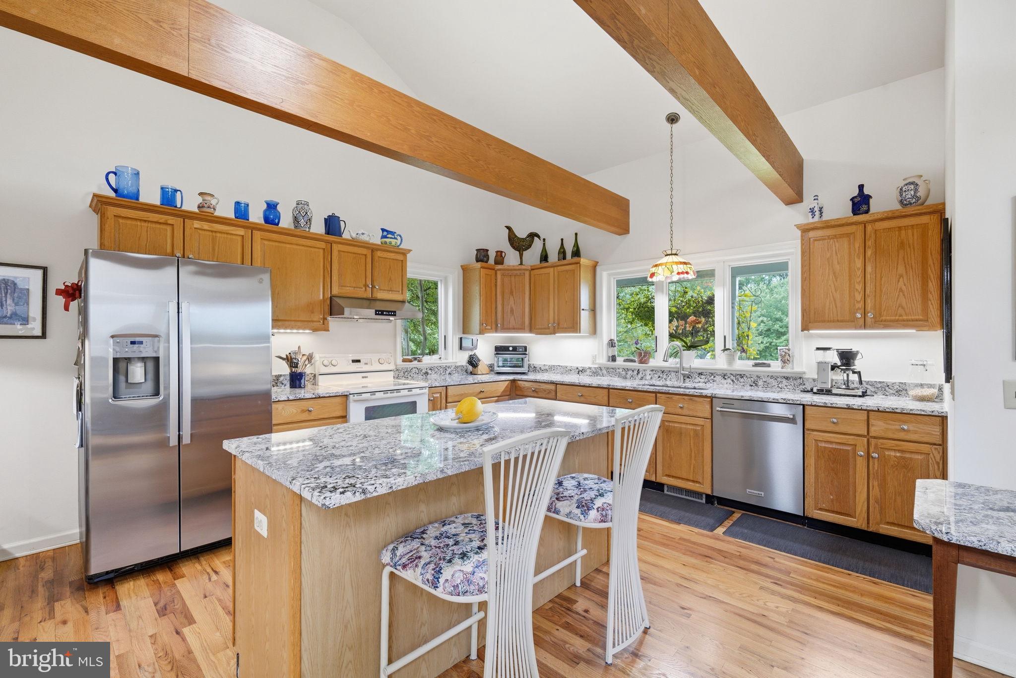 KENTFIELD - Residential