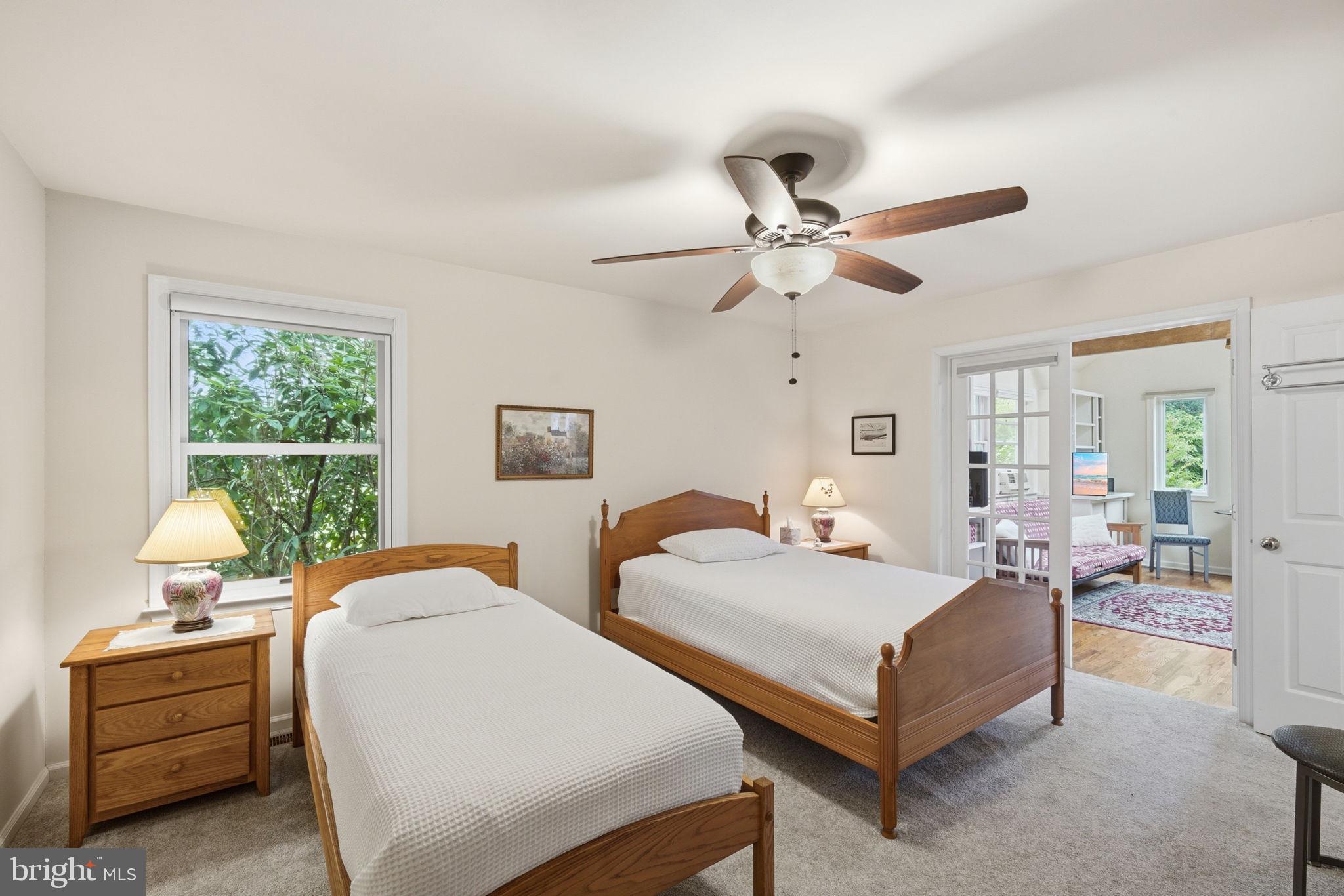 KENTFIELD - Residential