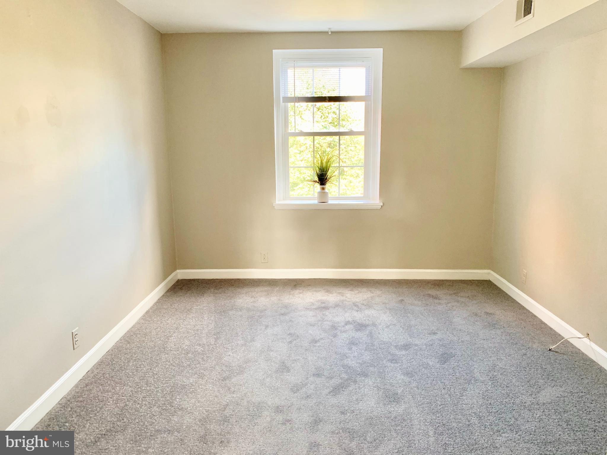 FAIRLINGTON VILLAGES - Residential Lease
