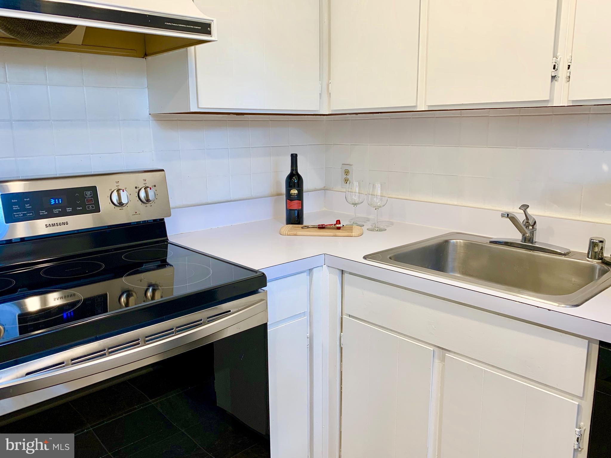 FAIRLINGTON VILLAGES - Residential Lease