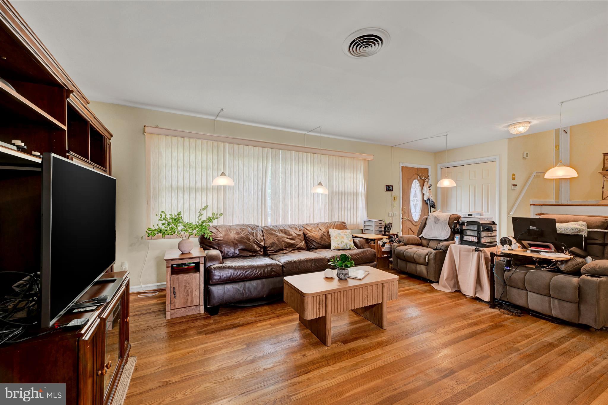 RANCHLEIGH - Residential