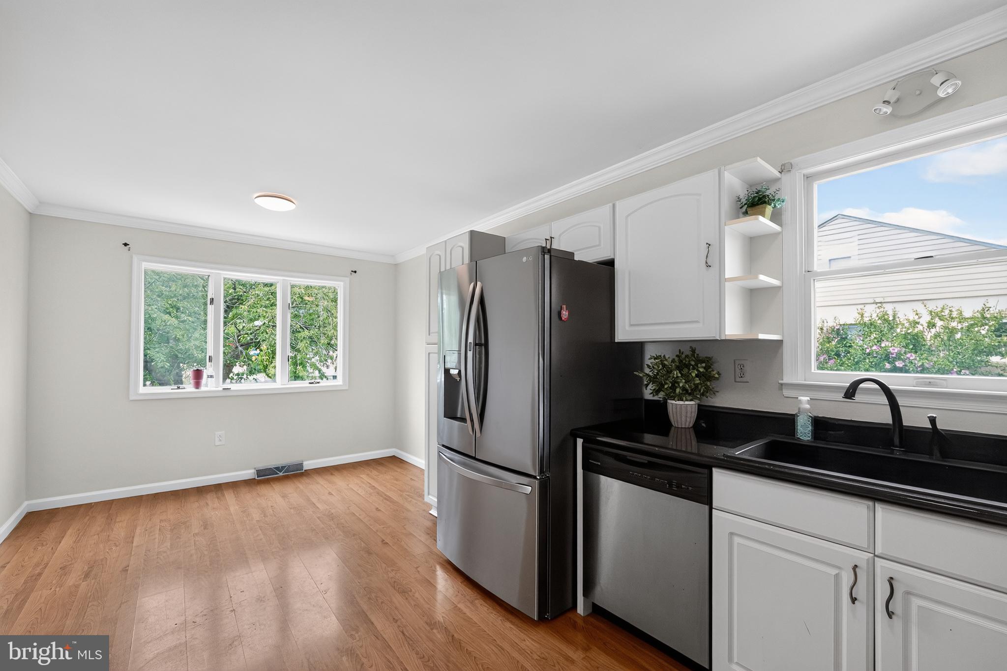 BALTIMORE HIGHLANDS - Residential