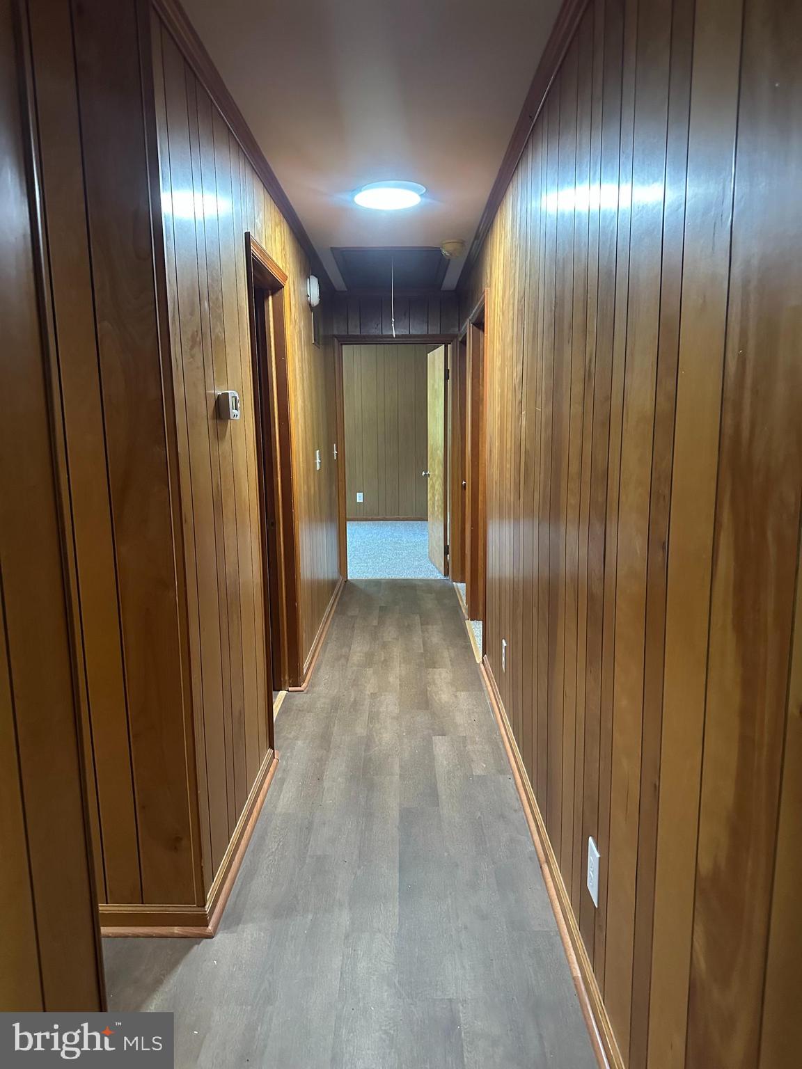 WESTBURY ACRES - Residential