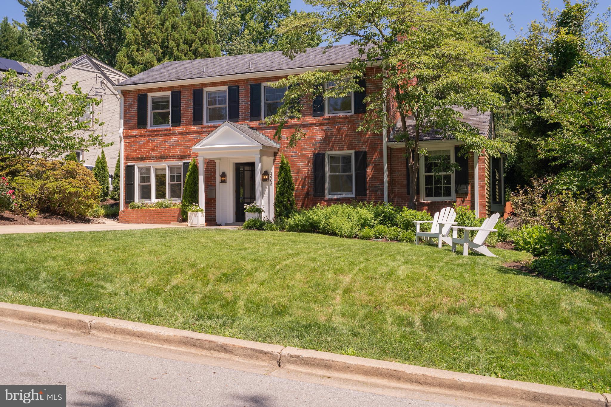 YORKTOWN VILLAGE - Residential
