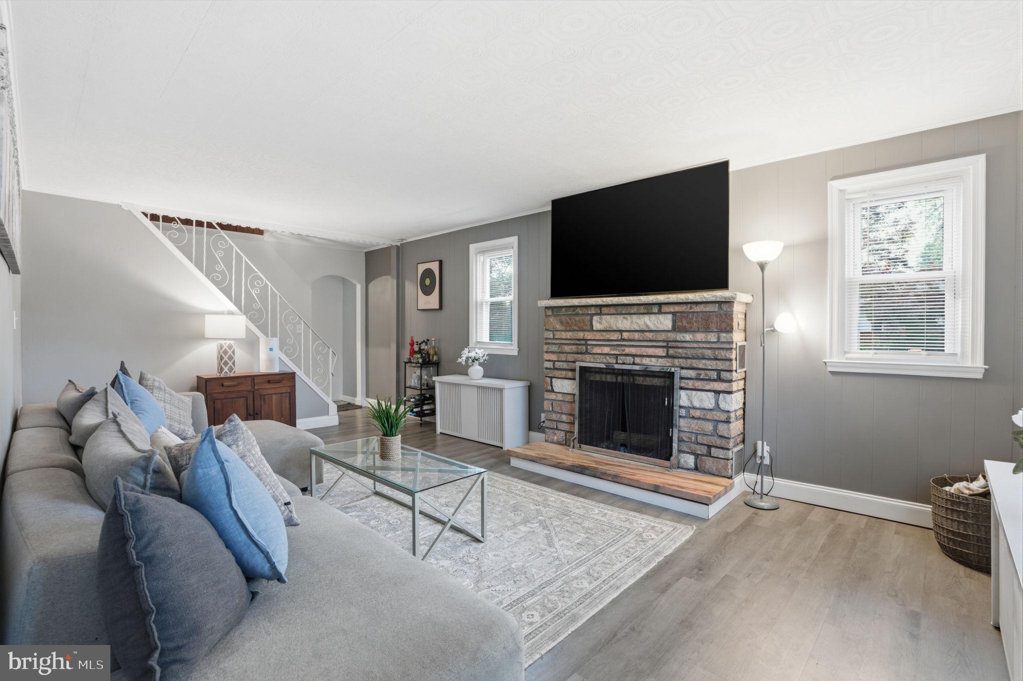 FAIROAKS - Residential