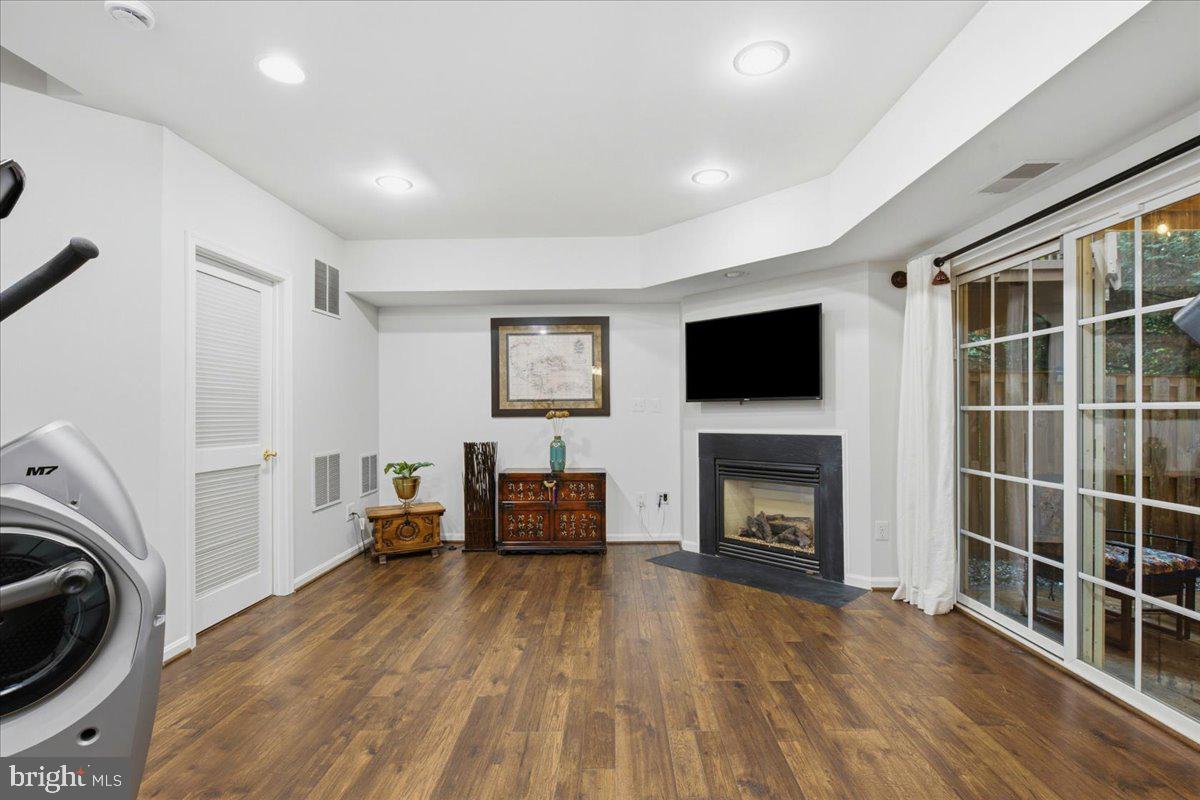 FAIR CHASE - Residential