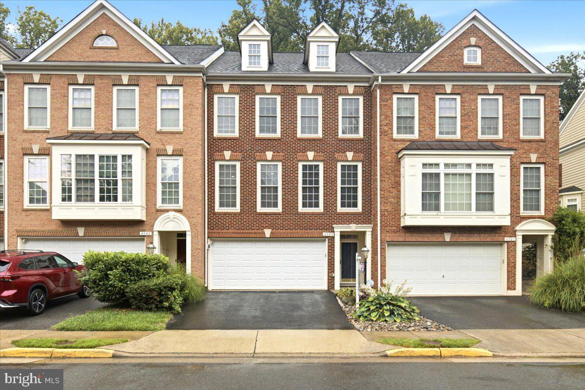 FAIR CHASE - Residential