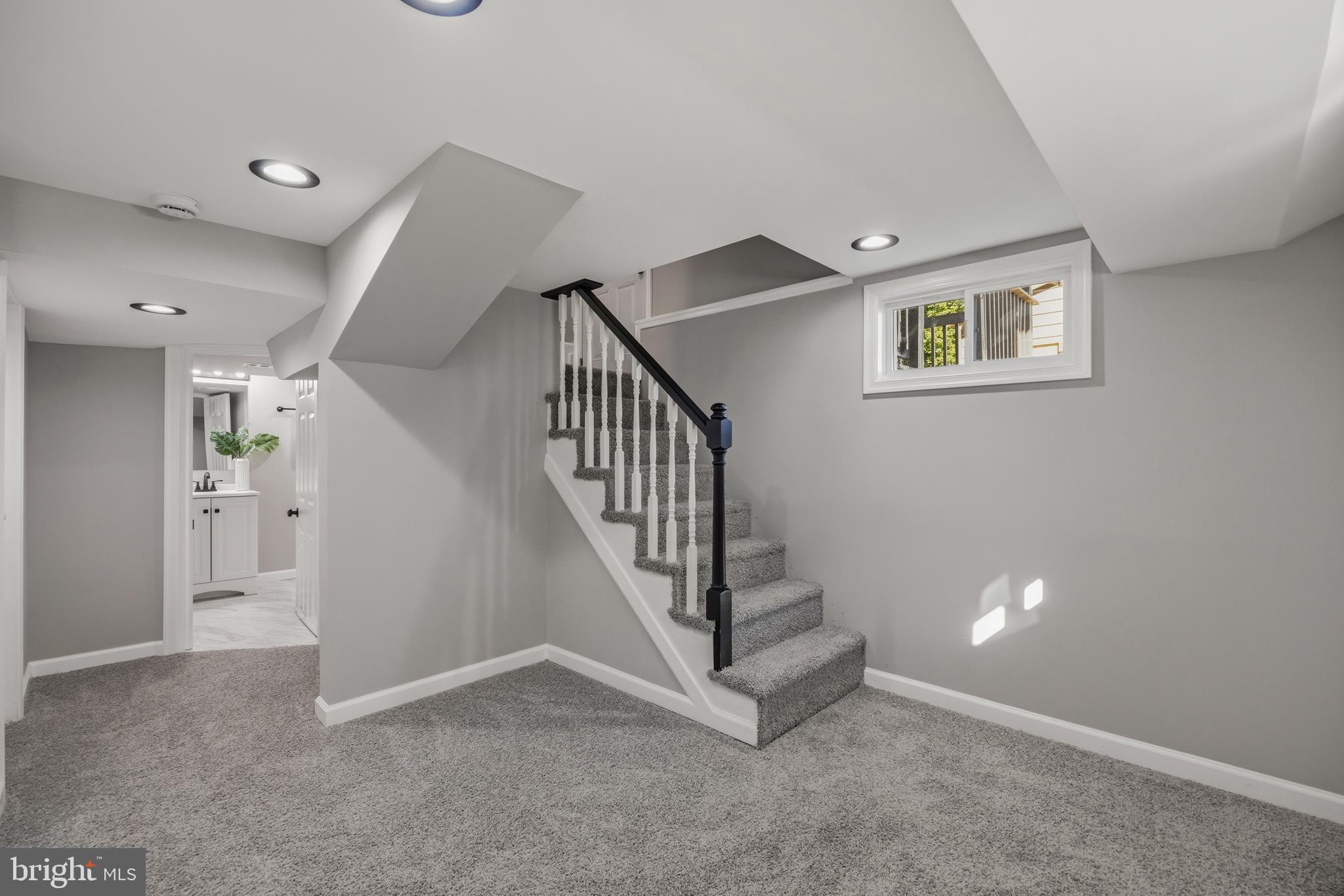 RIVIERA BEACH - Residential