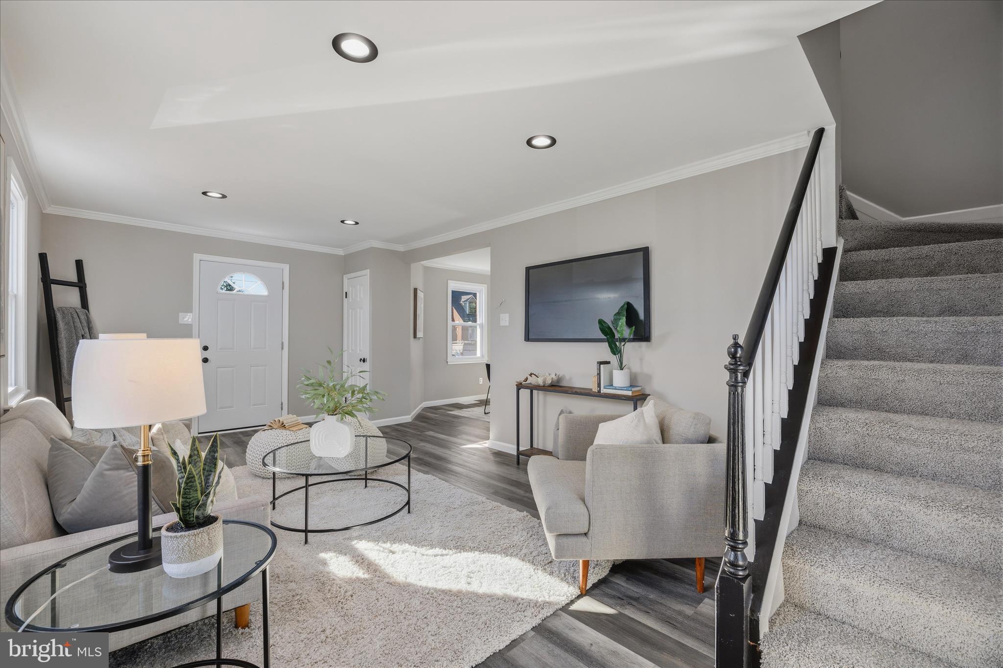 RIVIERA BEACH - Residential