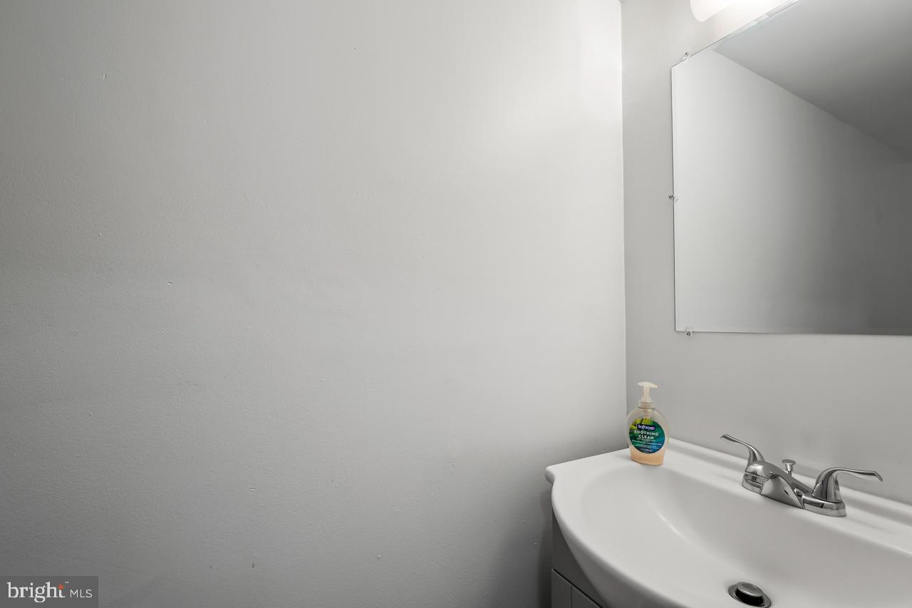CONNEMARA HILLS - Residential