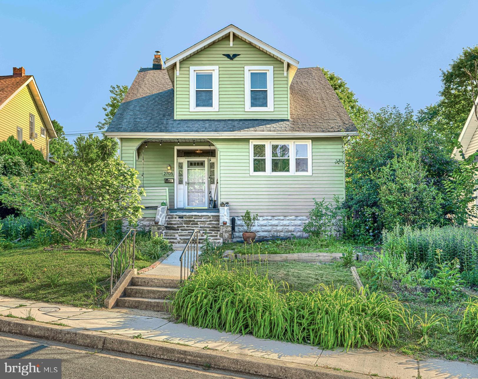 LAURAVILLE HISTORIC DISTRICT - Residential