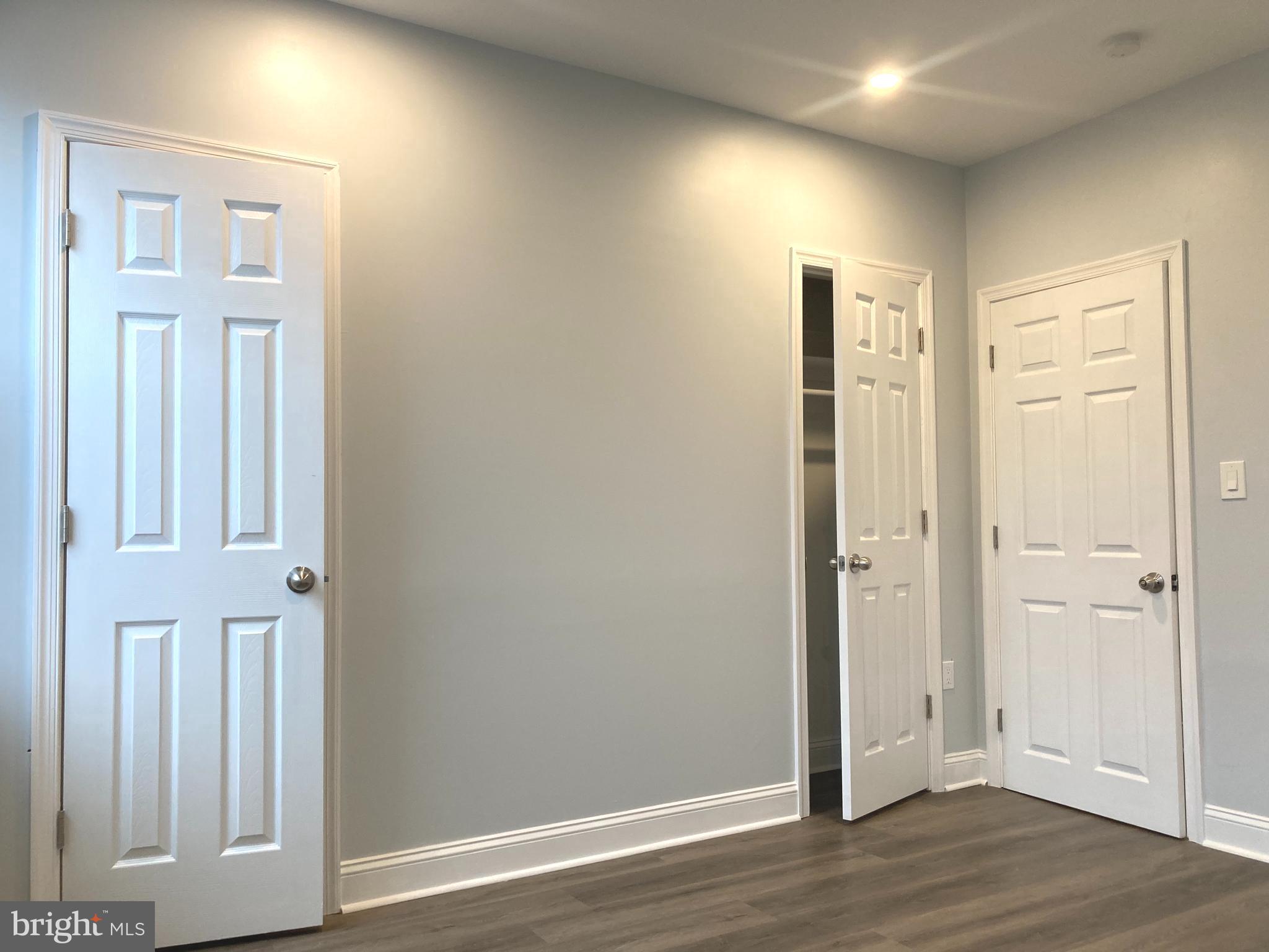 PORT RICHMOND - Residential