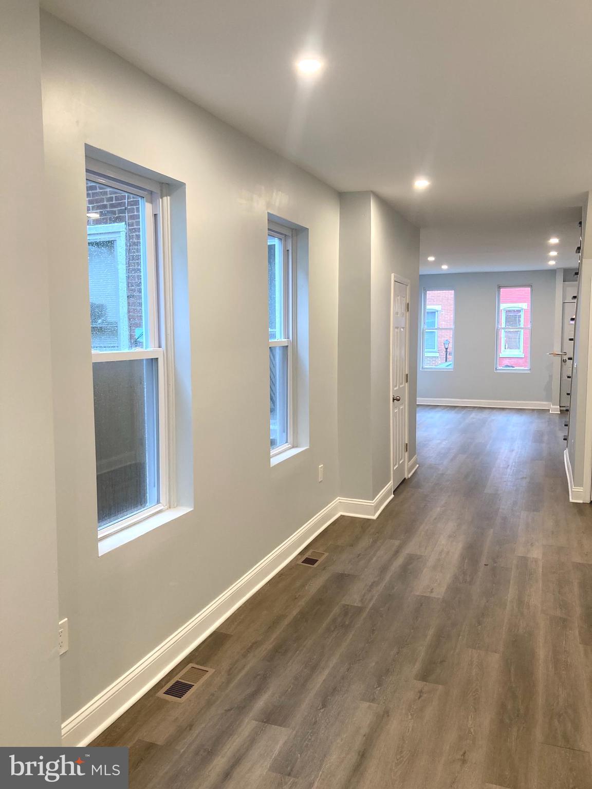 PORT RICHMOND - Residential