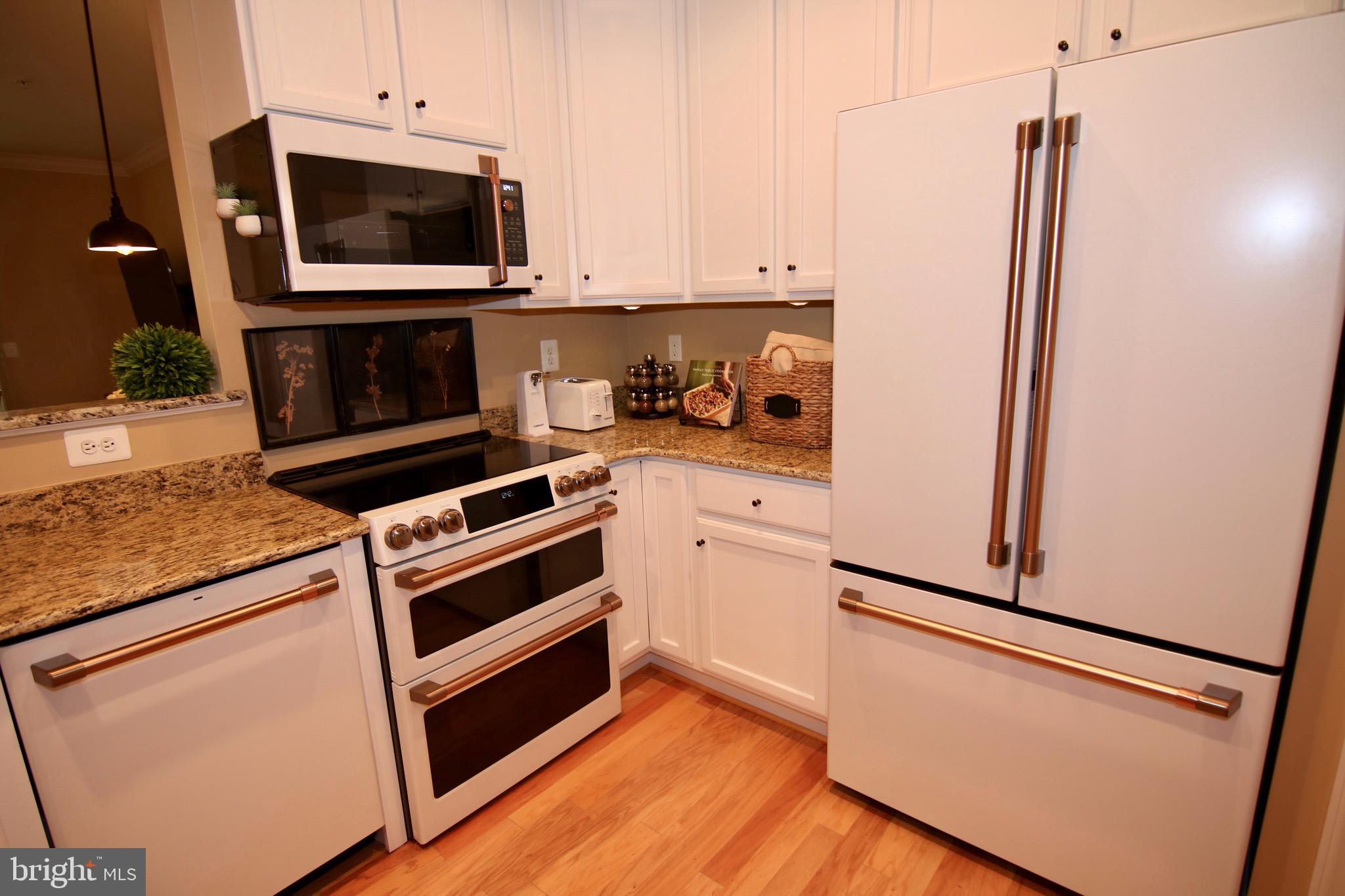 SEVERNA PARK GATEWAY VILLAGE - Residential