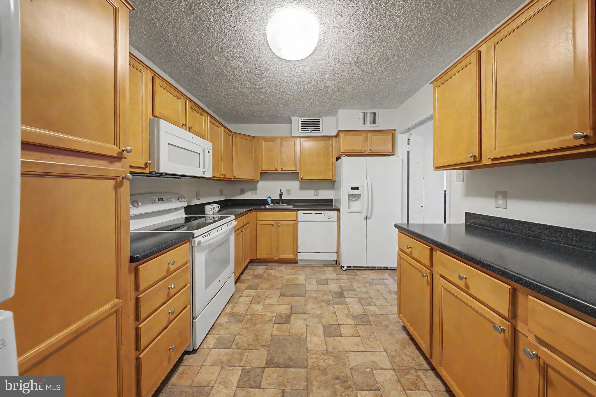 REGENCY AT MCLEAN - Residential