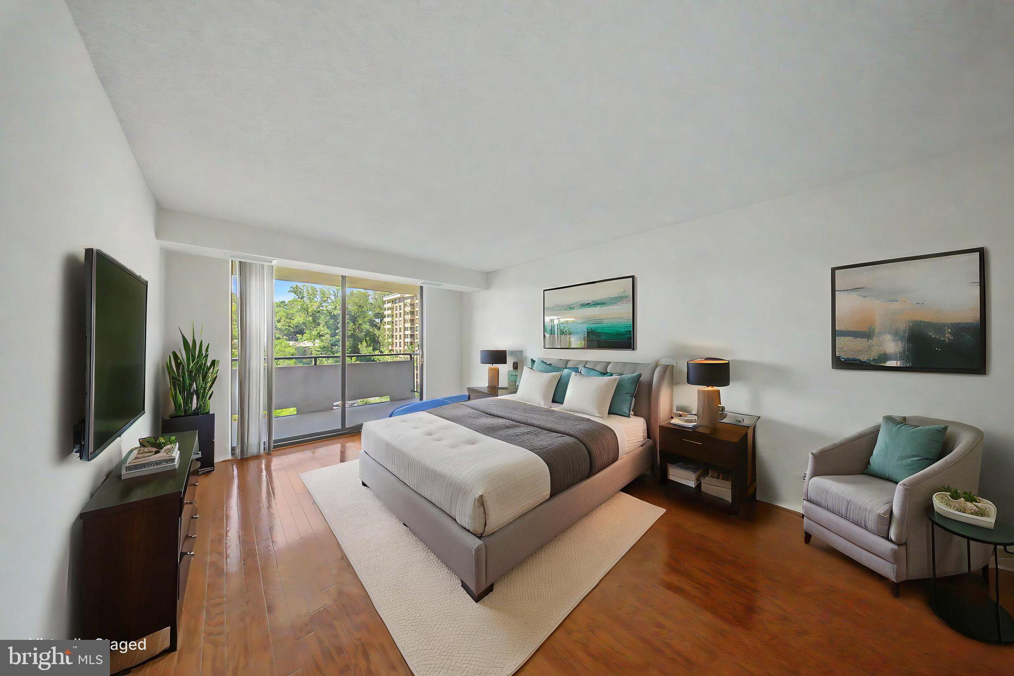 REGENCY AT MCLEAN - Residential
