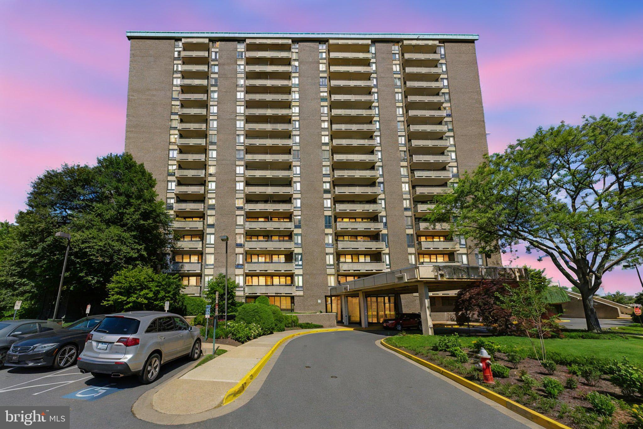 REGENCY AT MCLEAN - Residential